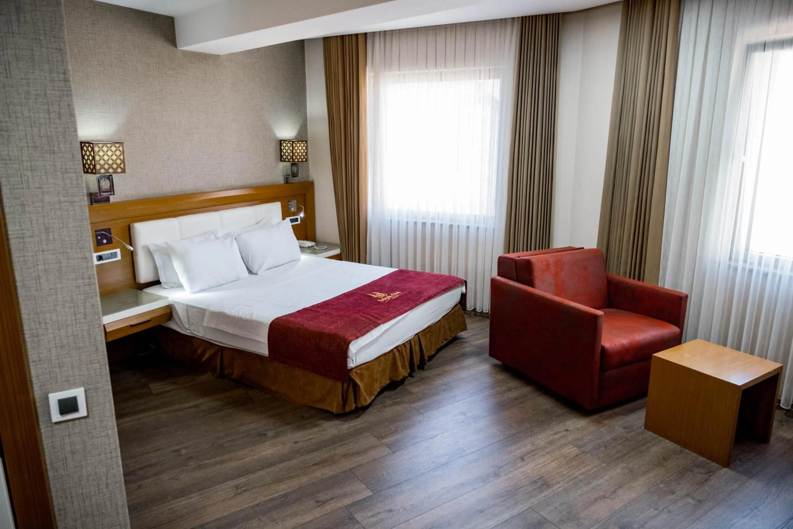 Bed in Selçuk Hotel
