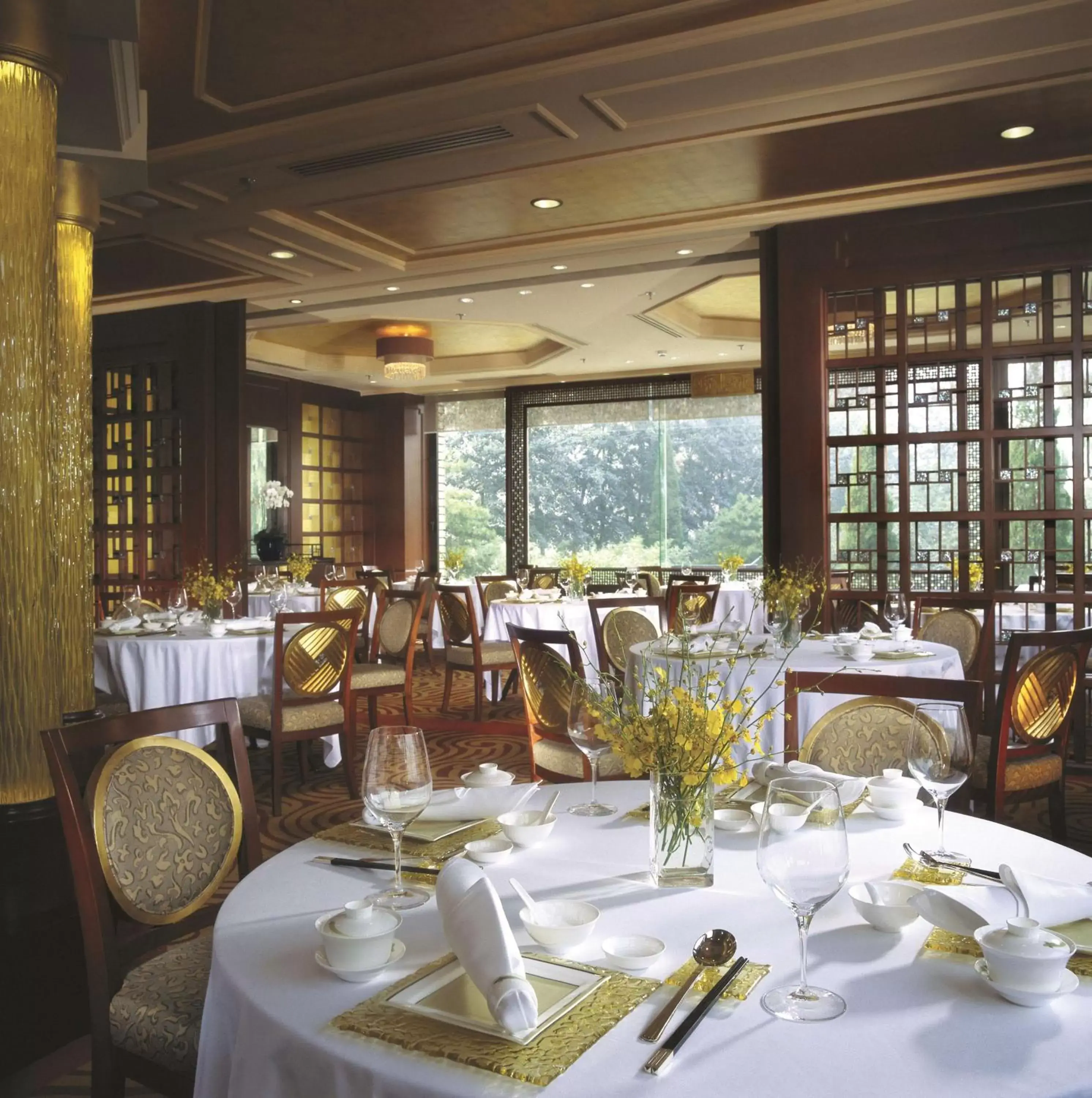 Restaurant/Places to Eat in Shangri-La Beijing