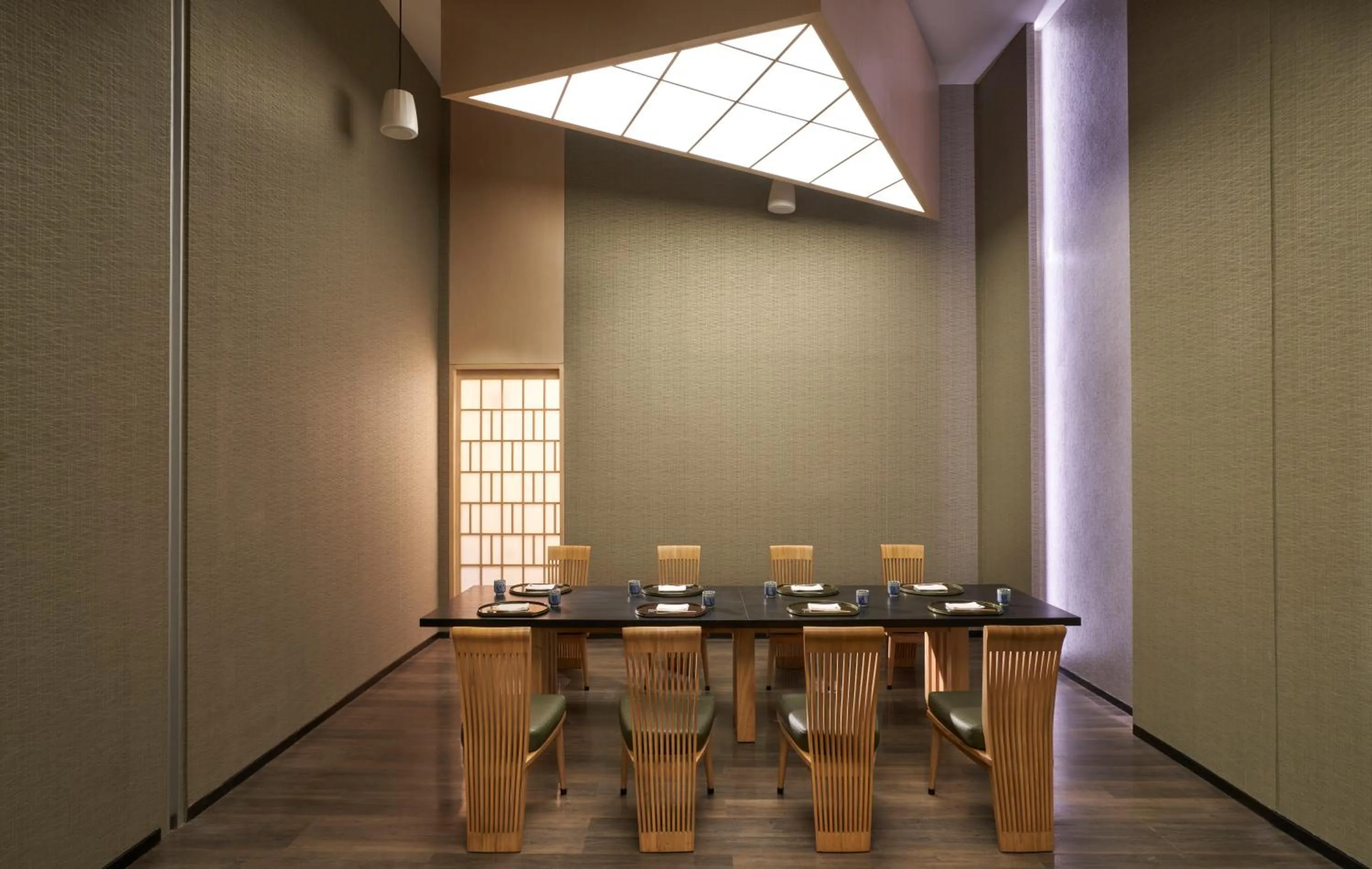 Restaurant/places to eat in Hotel Okura Manila at Newport World Resorts