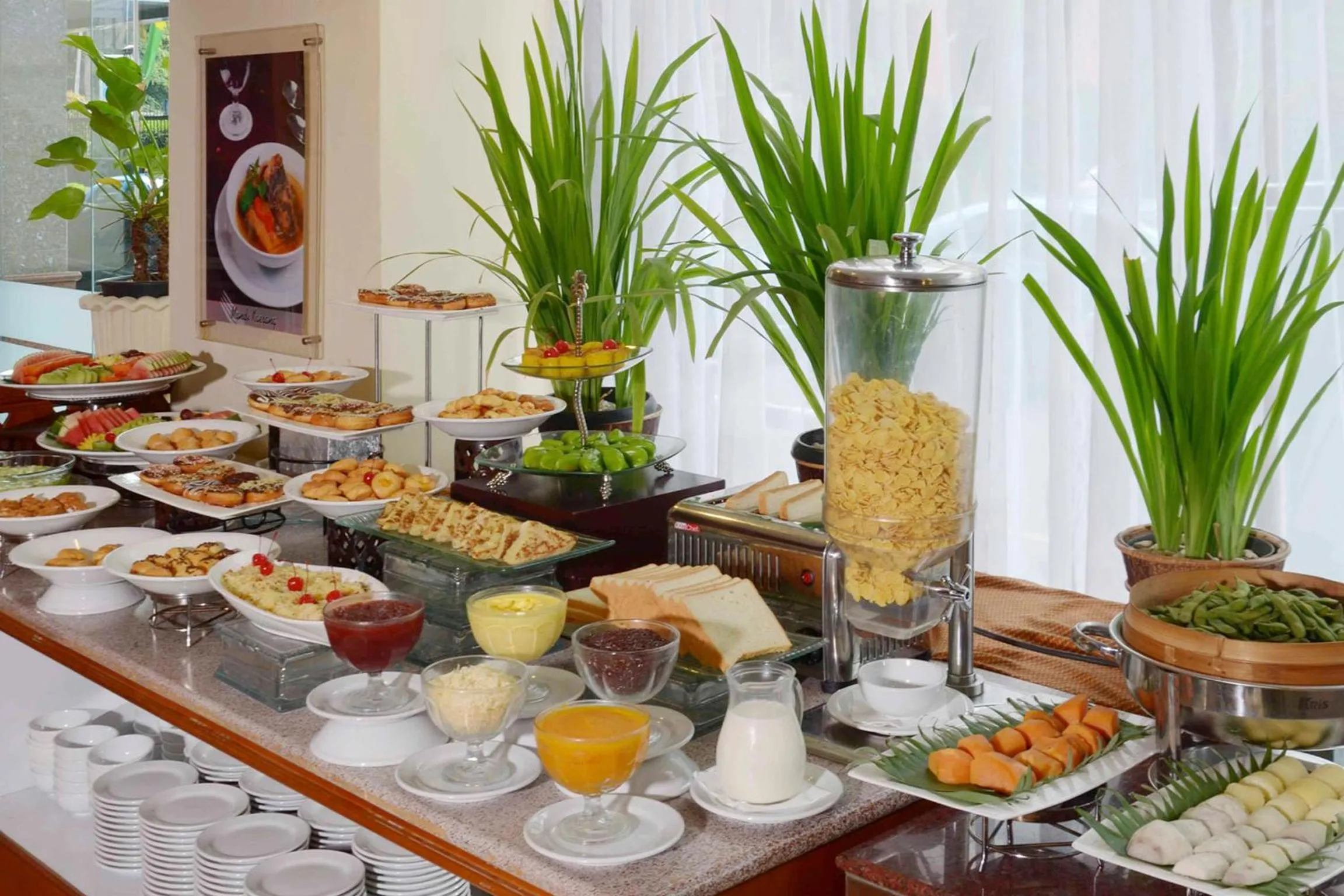 Restaurant/places to eat in Jayakarta Hotel Jakarta