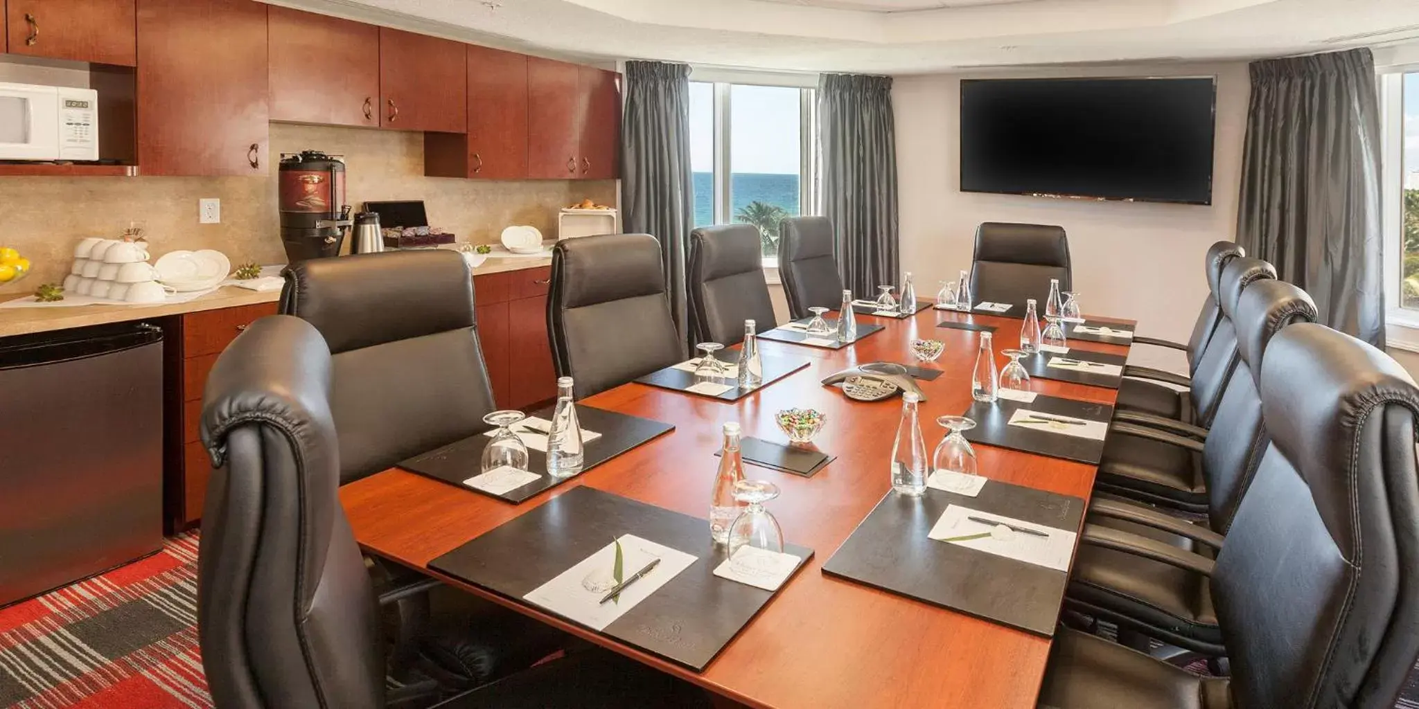 Meeting/conference room in Pelican Grand Beach Resort, a Noble House Resort