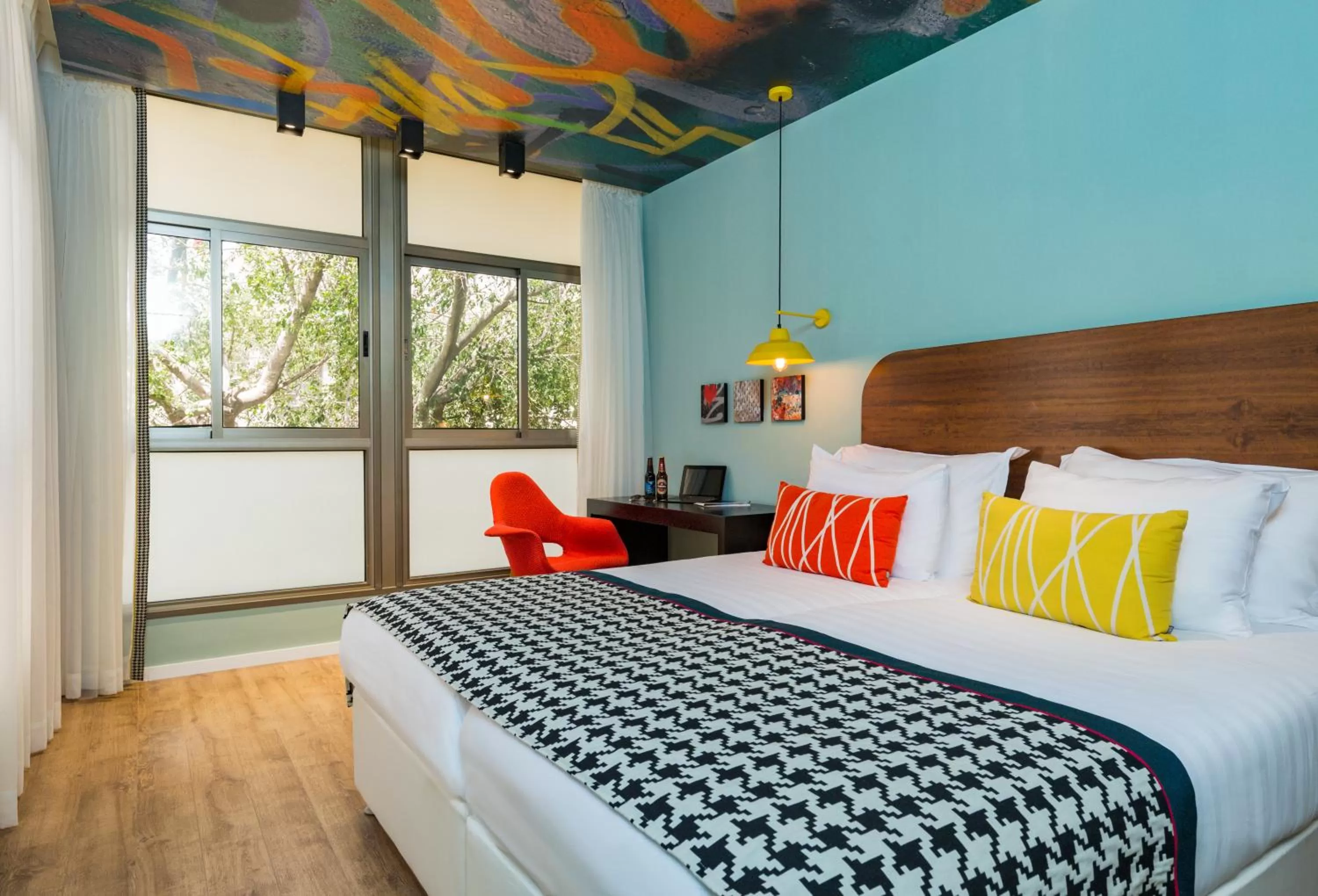 Photo of the whole room, Bed in Hotel 75 by Prima Hotels