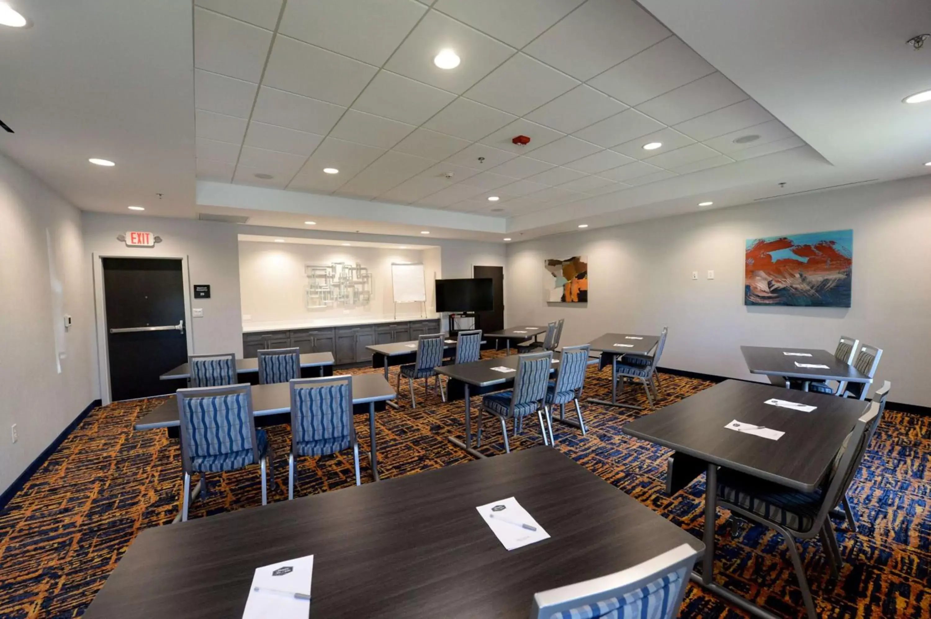 Meeting/conference room in Hampton Inn & Suites Lenoir, NC