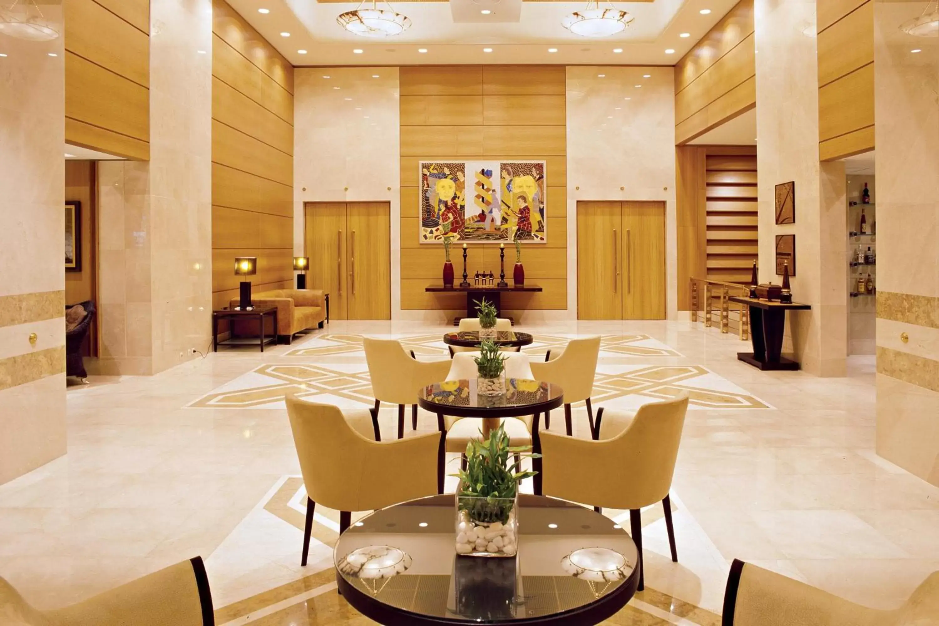 Lobby or reception, Restaurant/Places to Eat in Divani Palace Larissa