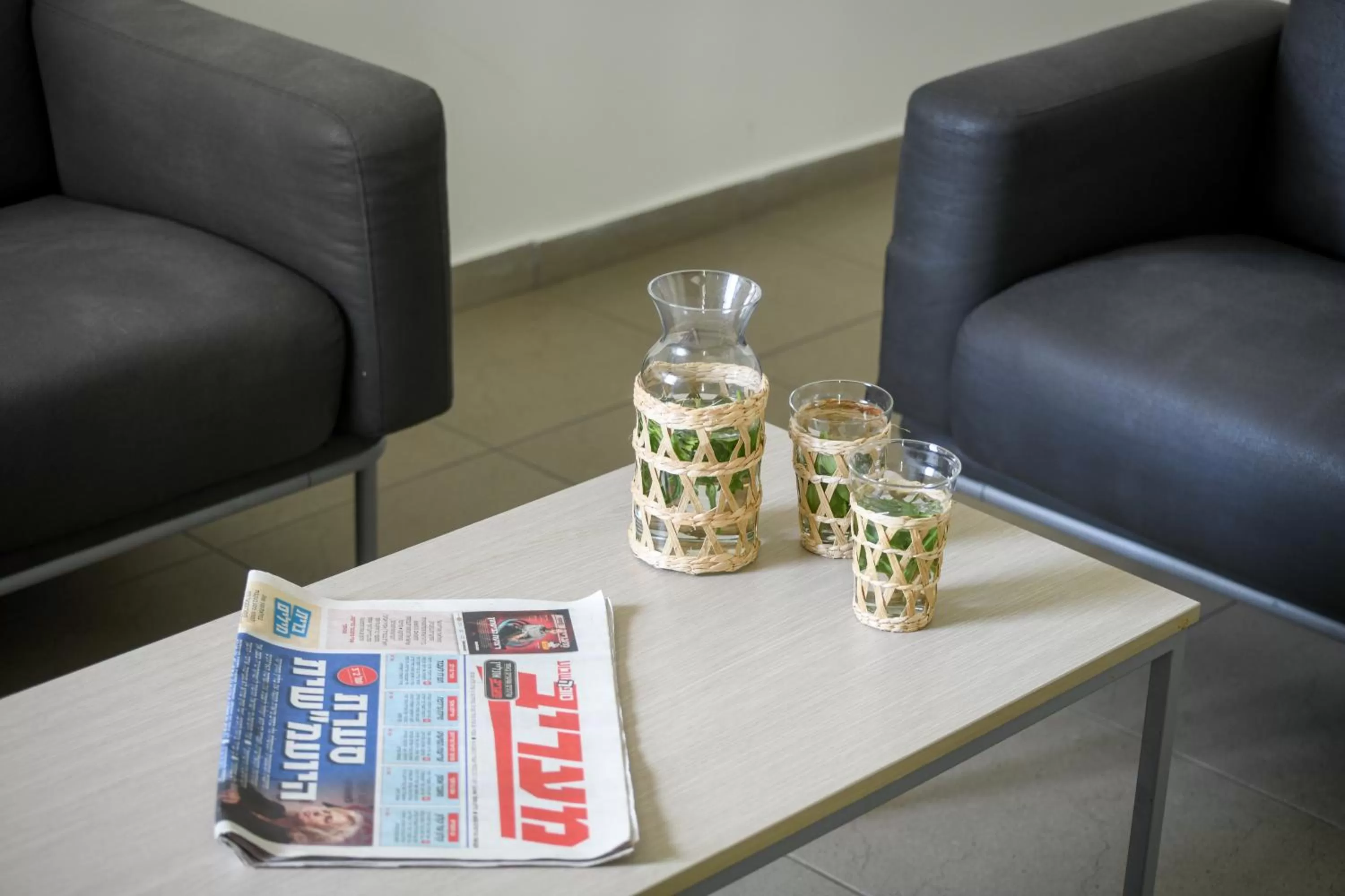 Living room in דירות גני תערוכה - TLV university apartments near Expo by Sea N' Rent