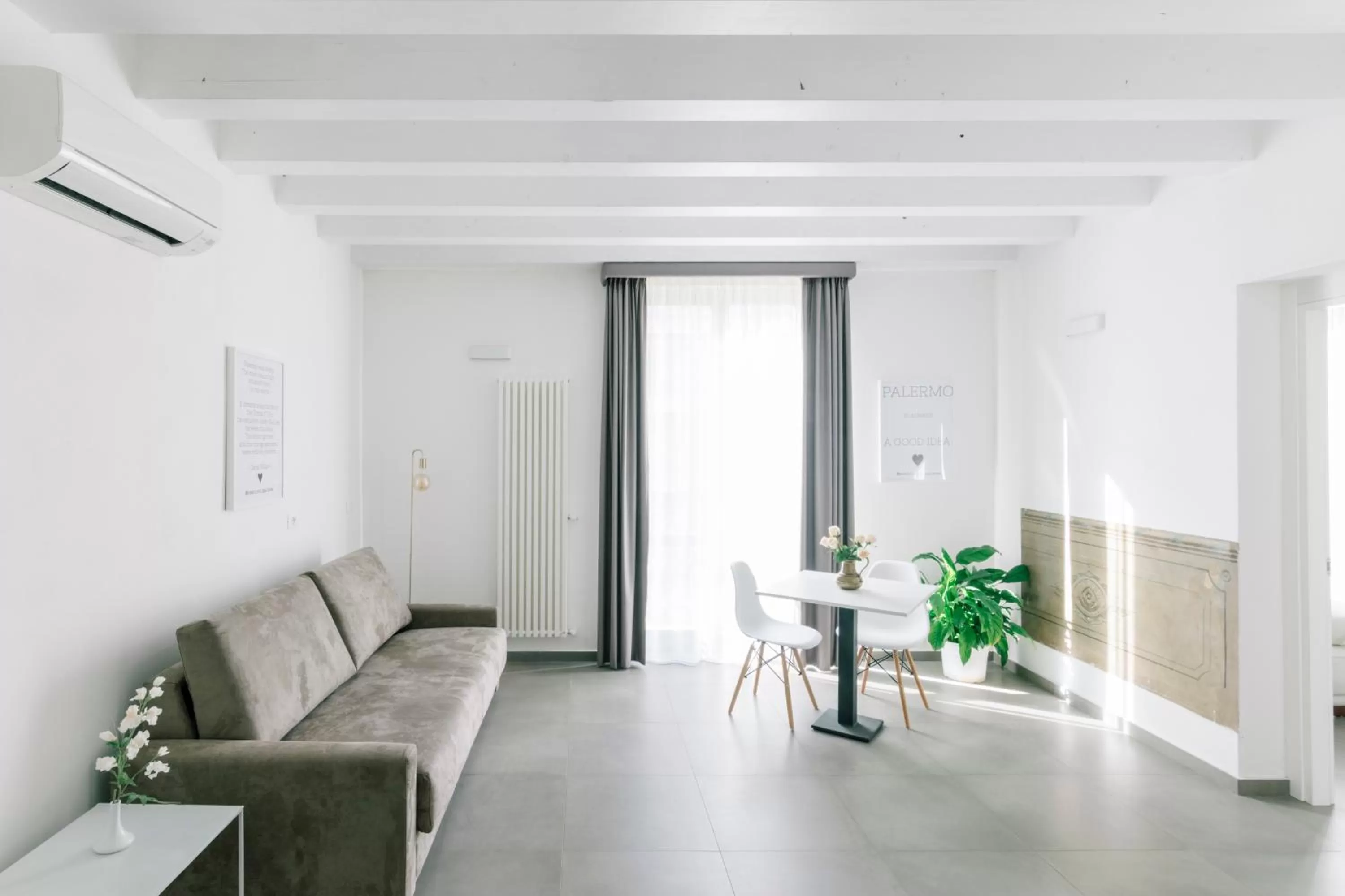 Photo of the whole room in Boutique BnB Dolcevita