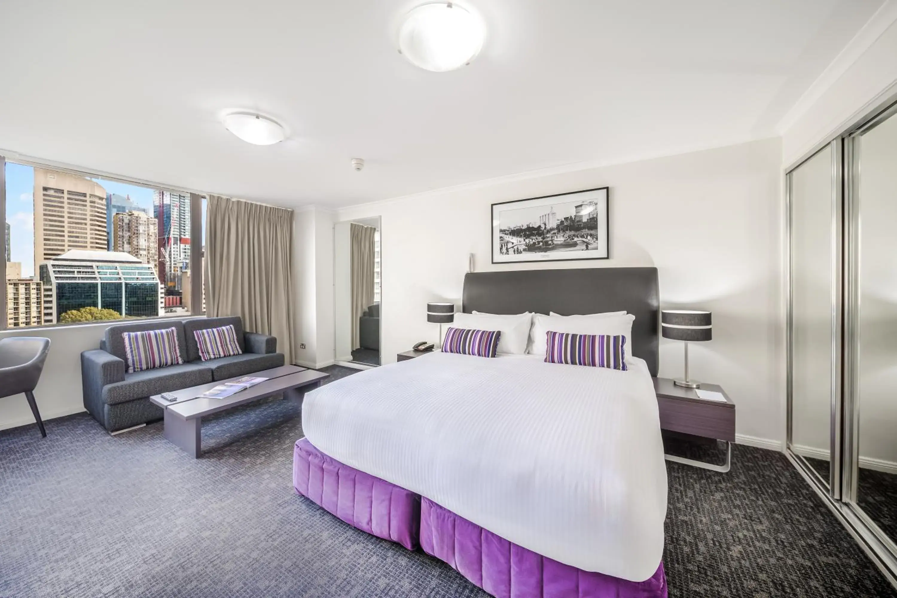 Bed in Oaks Sydney Hyde Park Suites