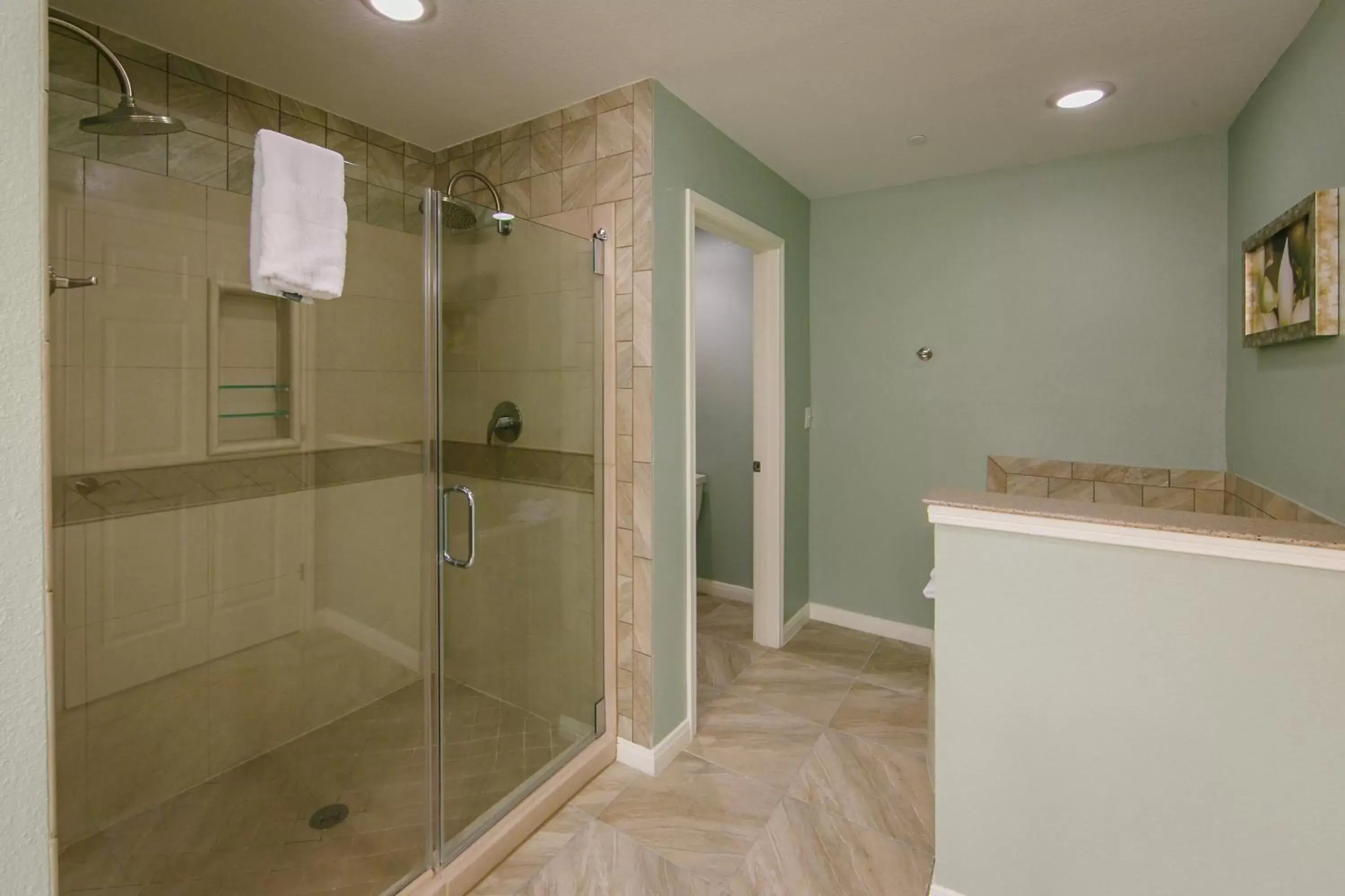 Photo of the whole room, Bathroom in Holiday Inn Club Vacations Hill Country Resort at Canyon Lake