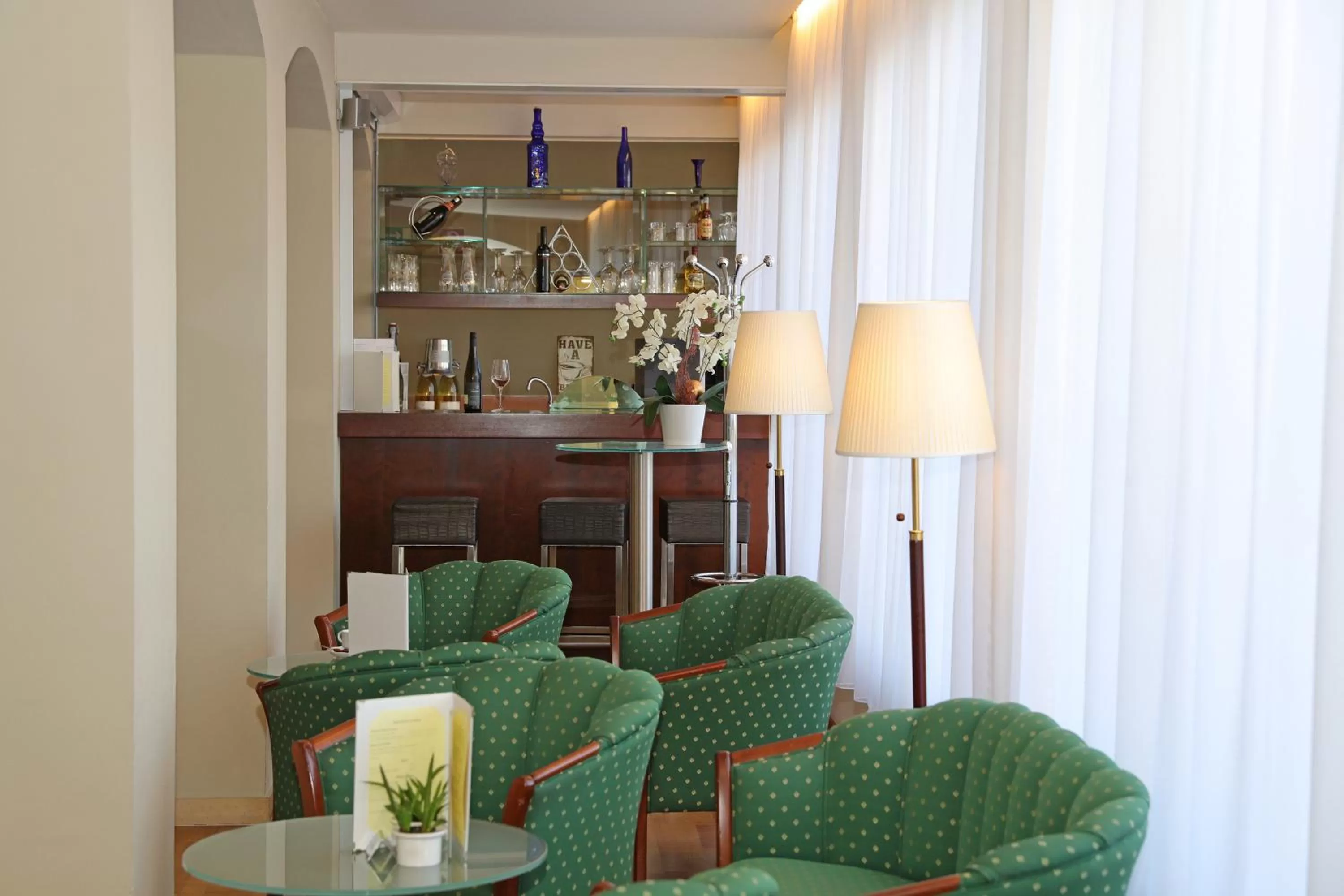 Lounge or bar in Der Kaiserhof Ried