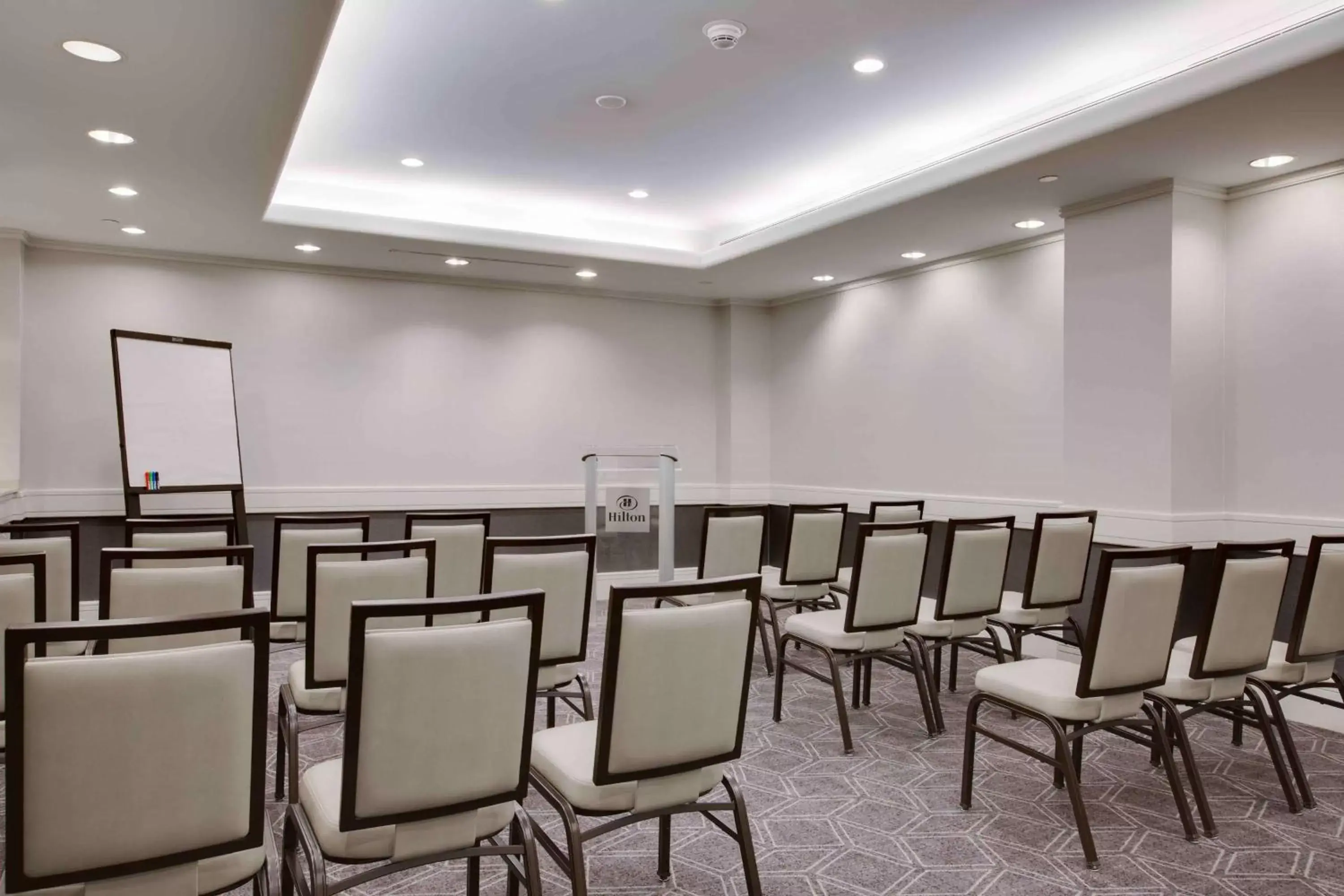 Meeting/conference room in Hilton Newark Airport