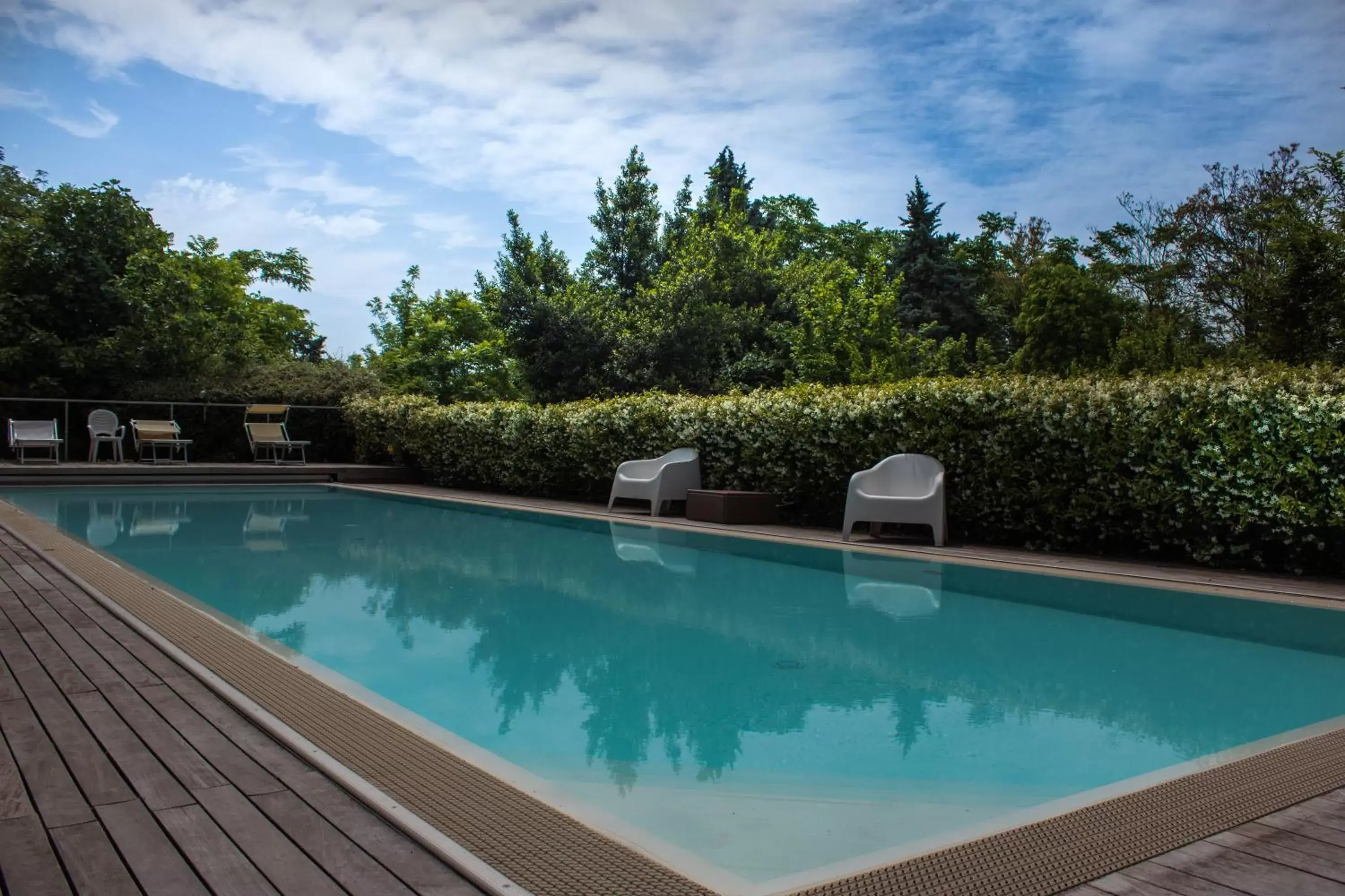 Swimming Pool in Country Hotel Le Querce