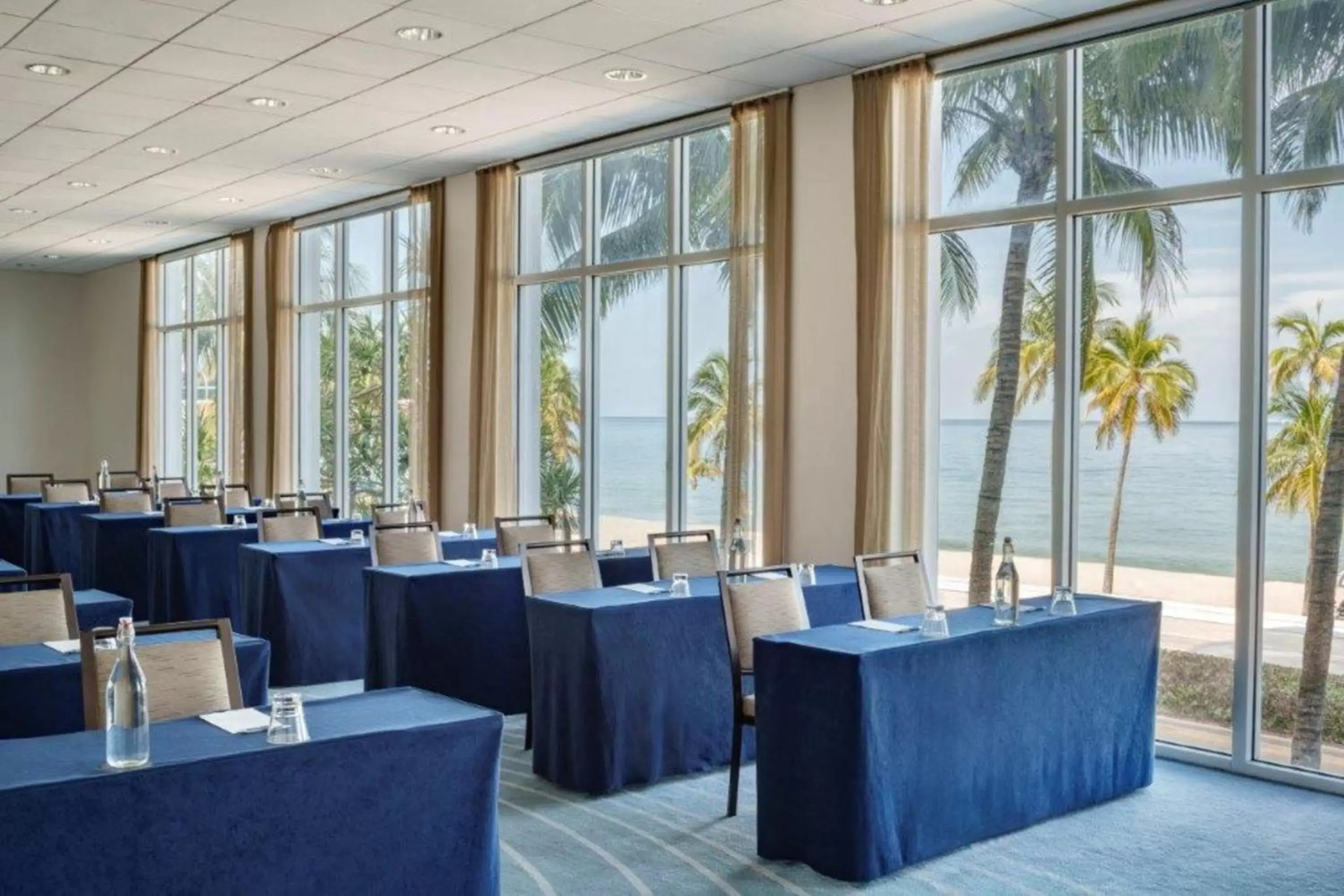 Meeting/conference room in The Westin Fort Lauderdale Beach Resort