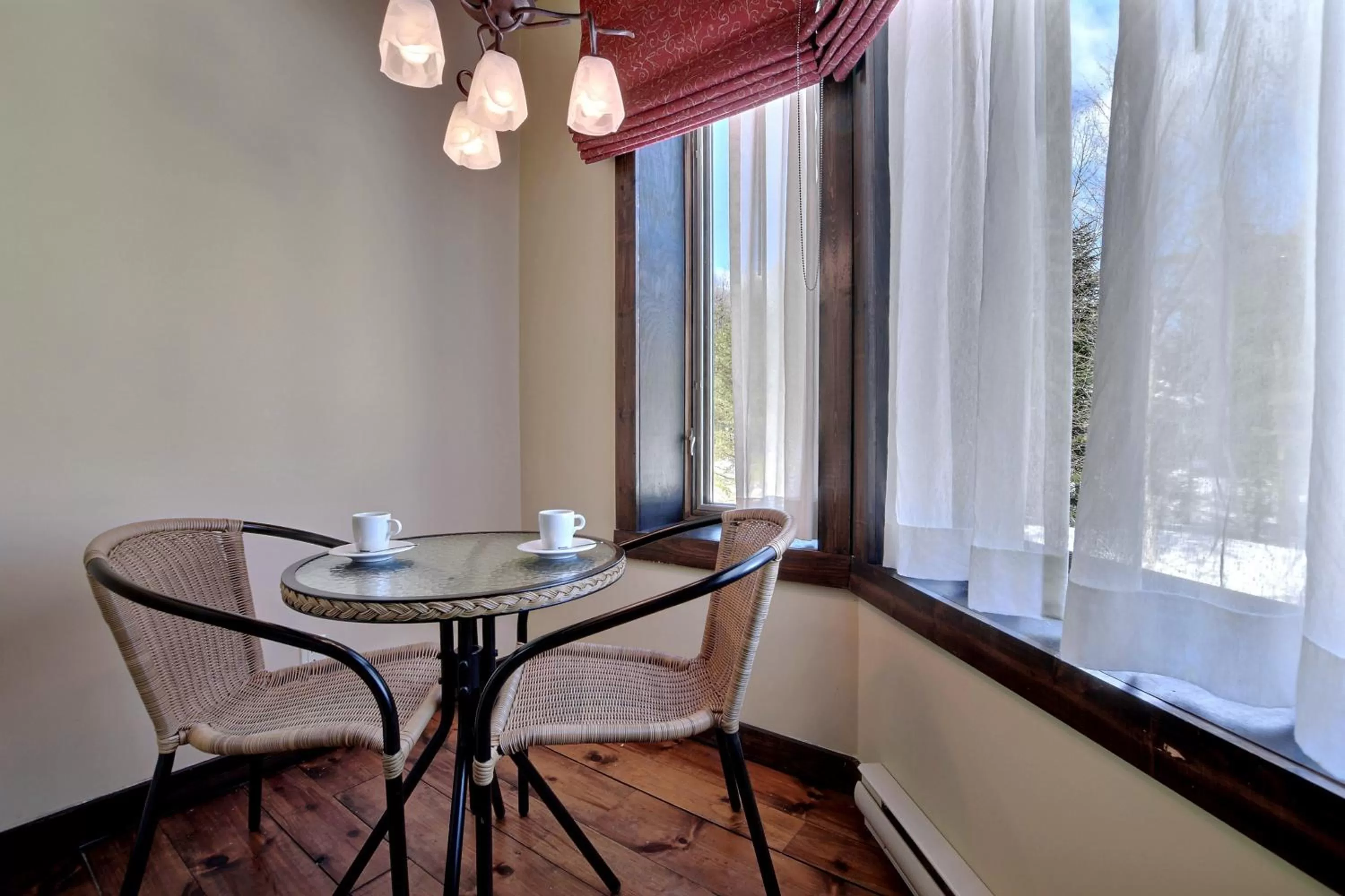 Les Condos Du Lac Taureau- Rooms & Condos