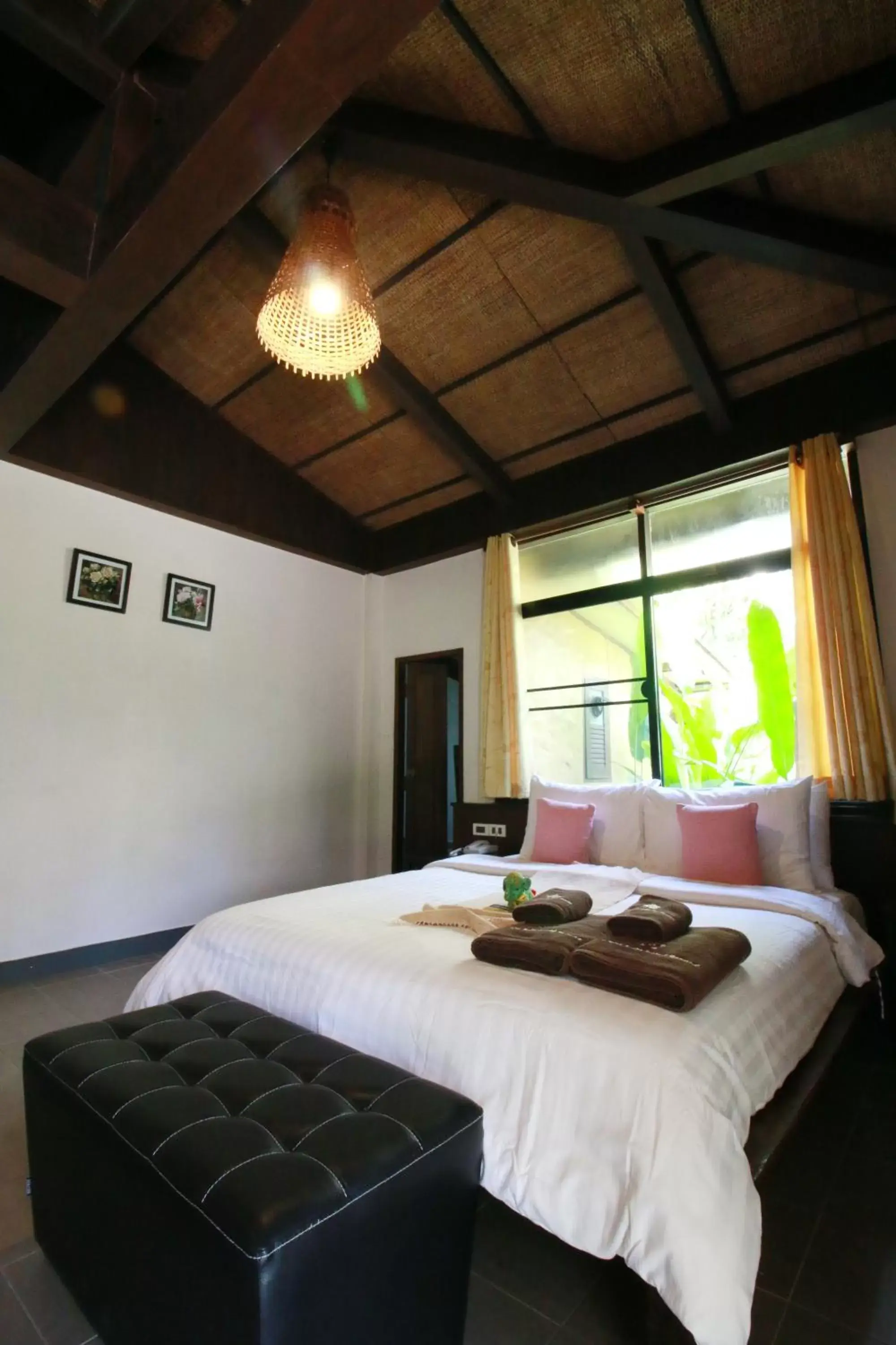 Bedroom, Bed in The Spa Koh Chang Resort