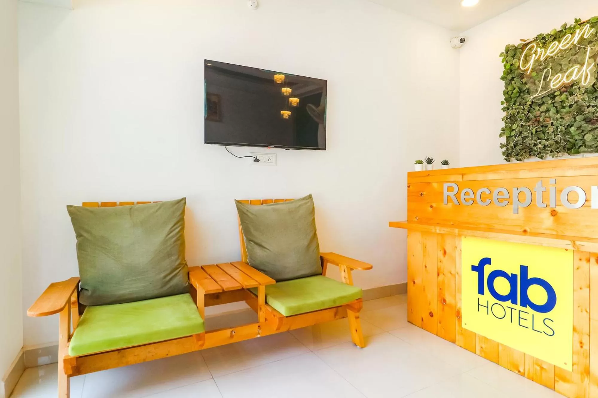 Lobby or reception in FabHotel Green Leaf