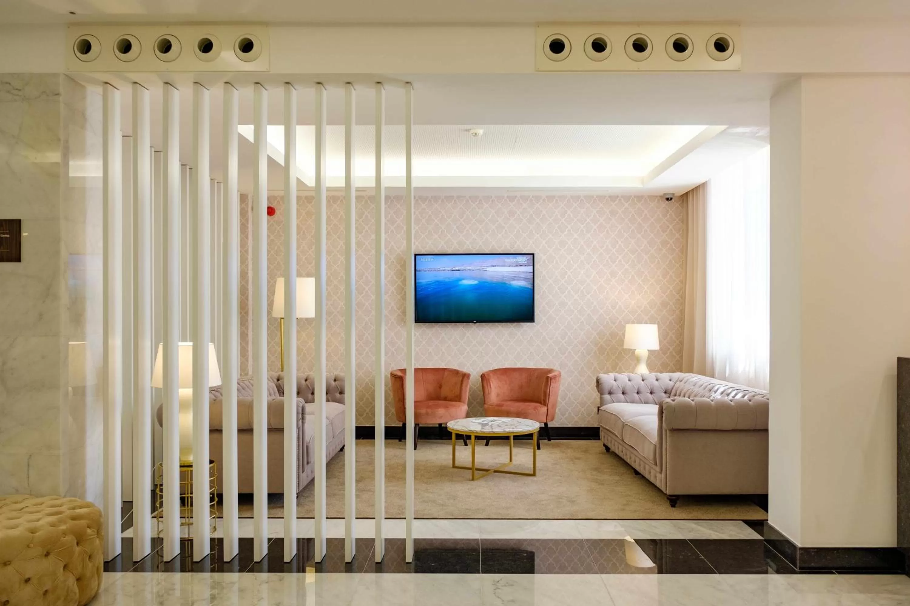 Lobby or reception, Bed in SDivine Fatima Hotel, Congress & Spirituality