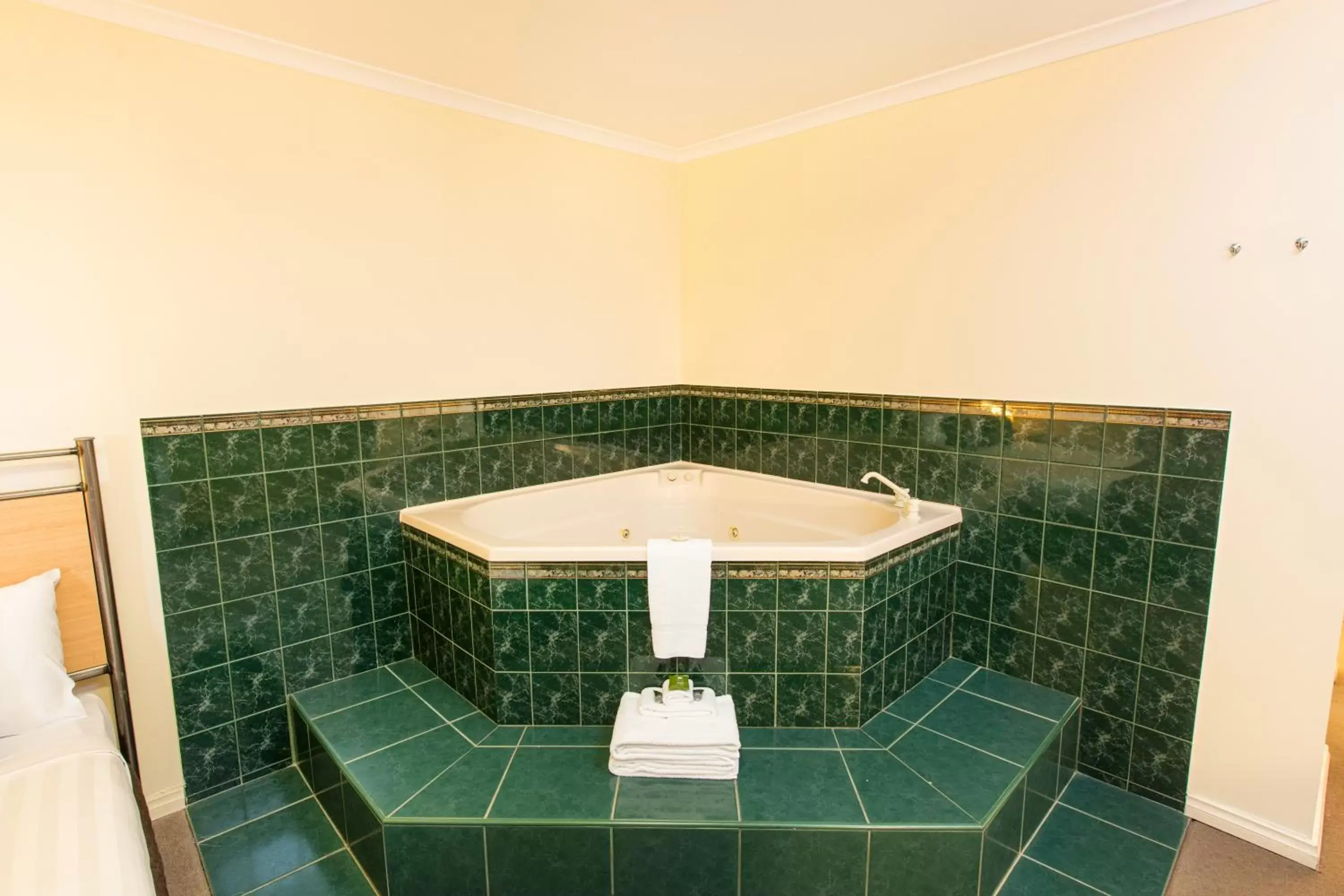 Bathroom in Mildura Inlander Resort