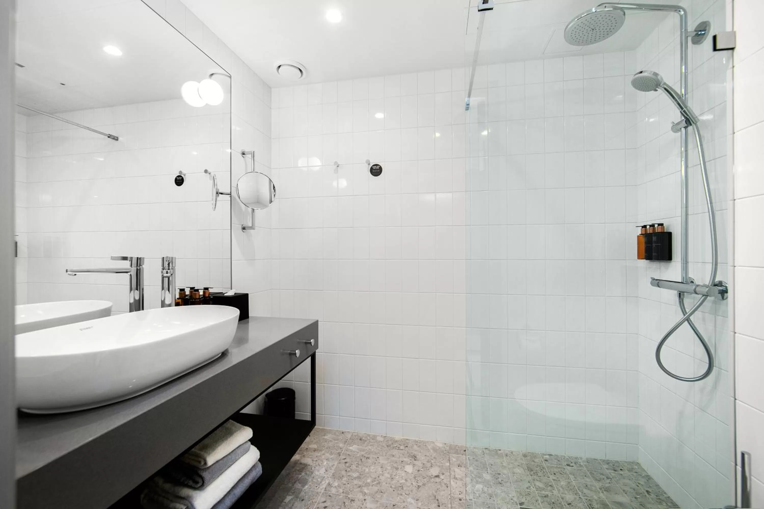 Shower in Clarion Hotel Oslo