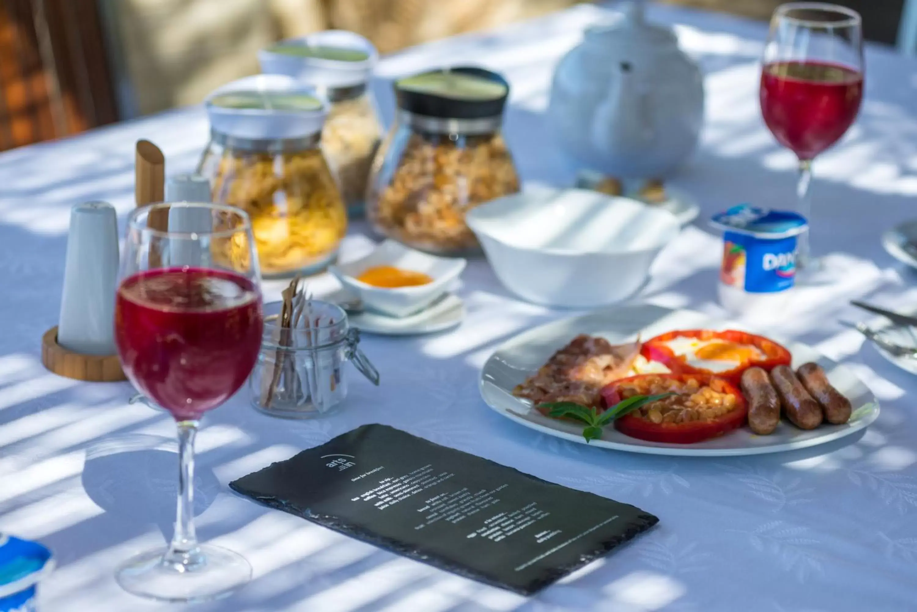 English/Irish breakfast in ARTS IN Hotel Conde Carvalhal