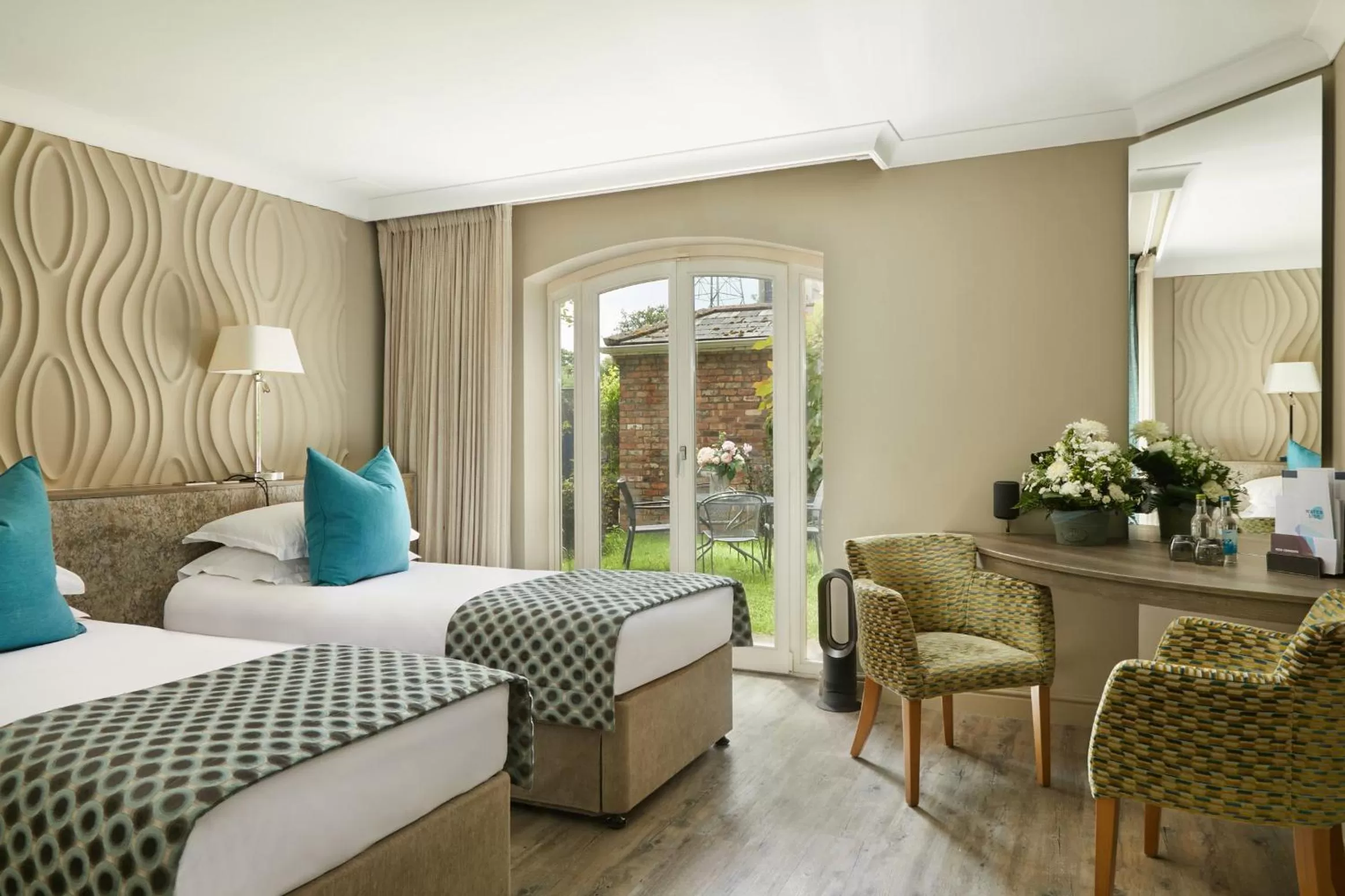 Bedroom, Bed in Lion Quays Resort