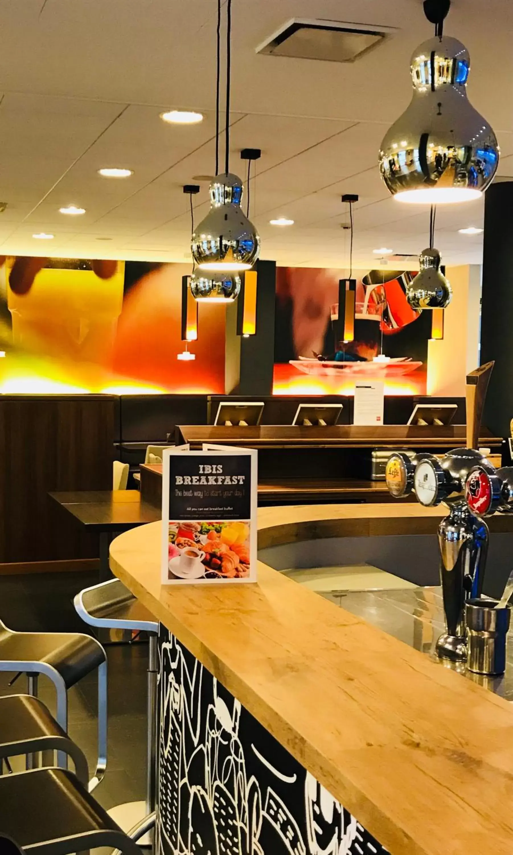 Restaurant/places to eat, Lounge/Bar in ibis Sint Niklaas Centrum