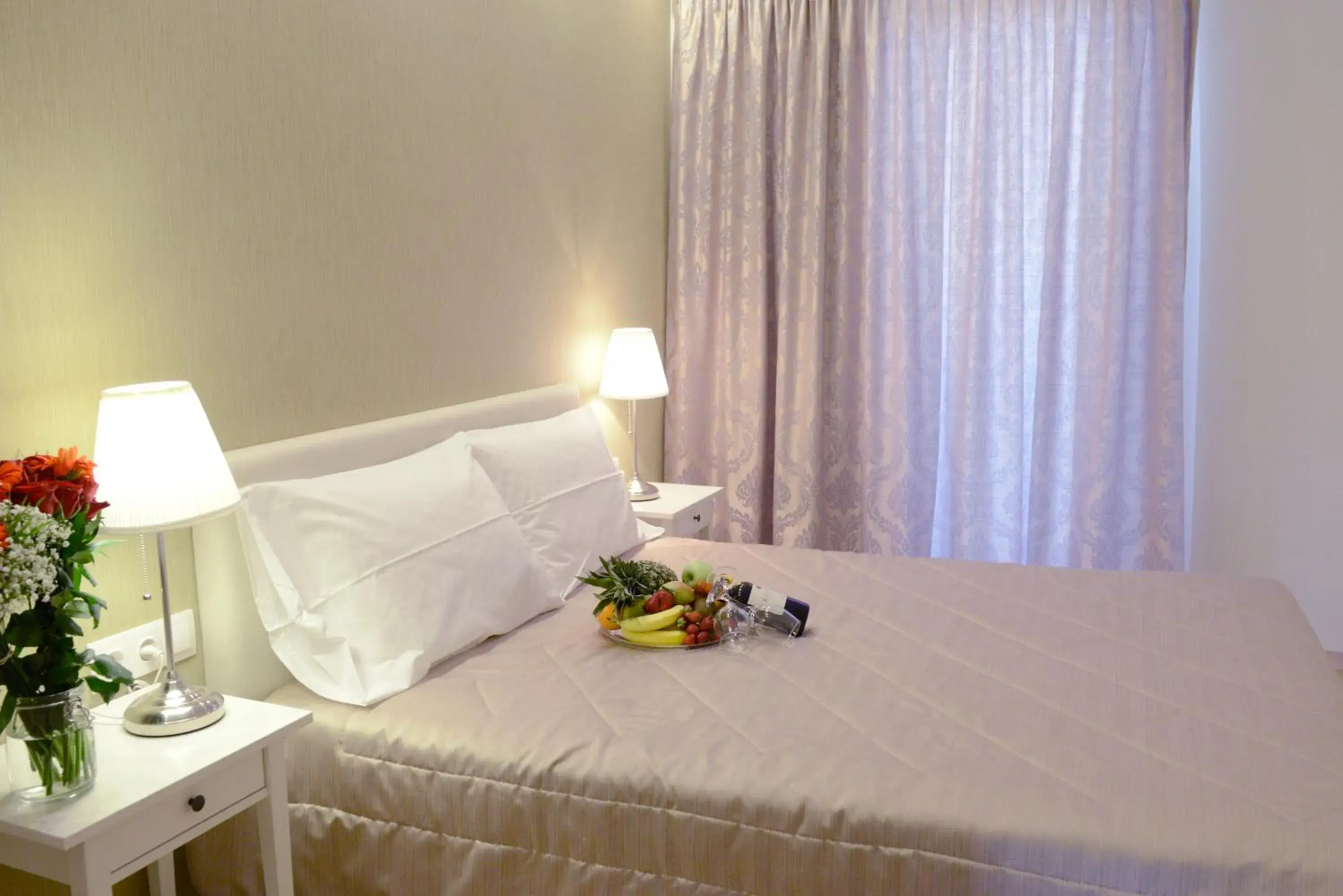 Bed in Phidias Hotel