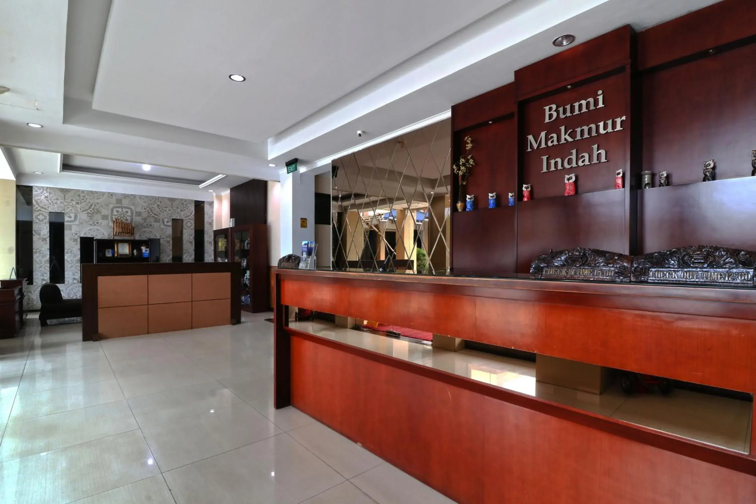 Lobby or reception in Hotel Bumi Makmur Indah Lembang