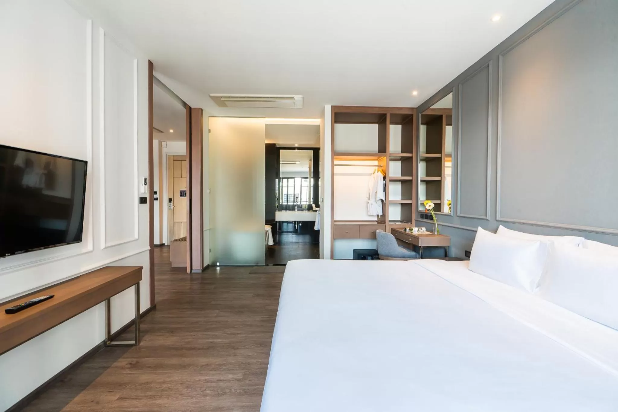 Decorative detail, Bed in One Patio Hotel Pattaya - SHA Extra Plus