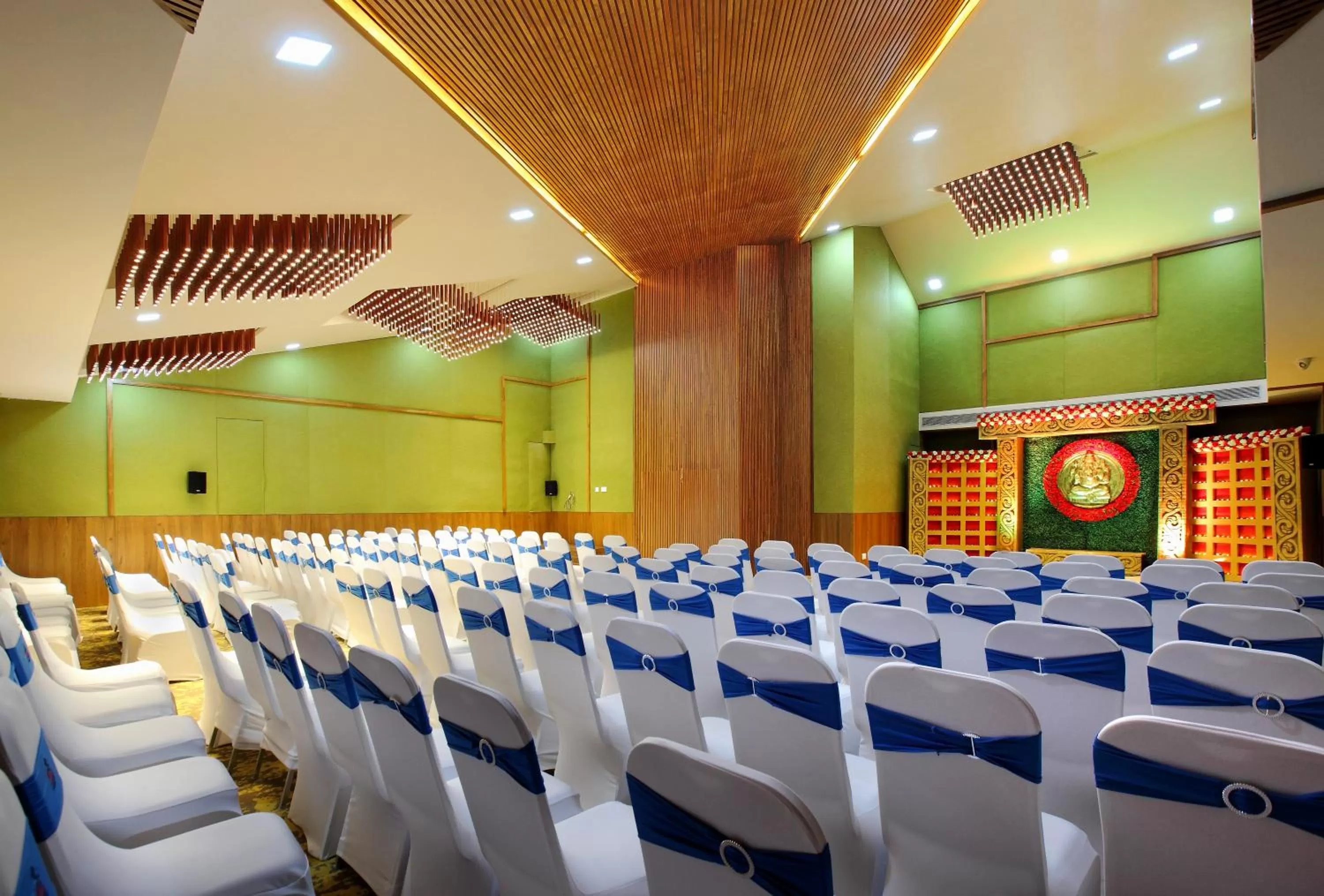 Banquet/Function facilities in Harivaram Yuga