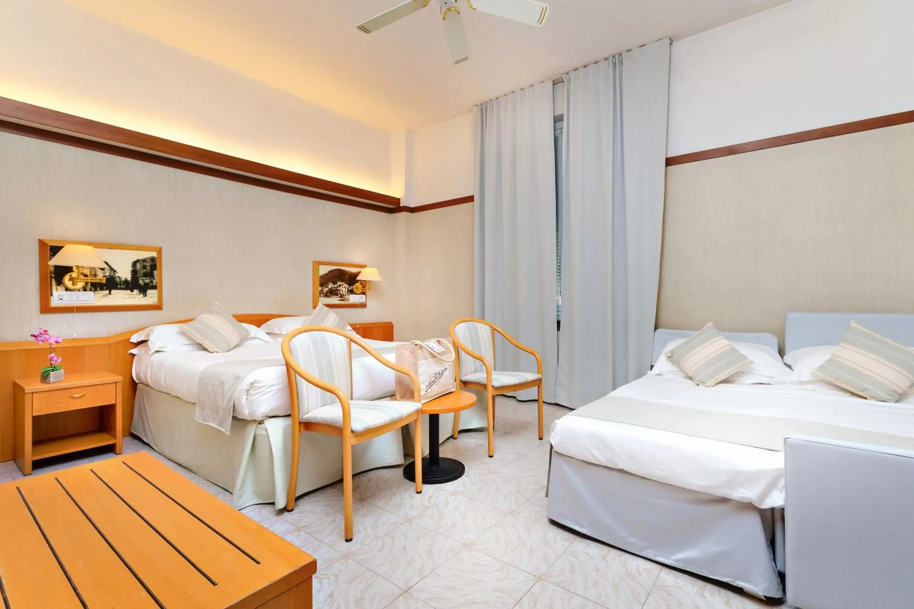 Superior Triple Room in Hotel Monte Rosa Superior Triple Room in Hotel Monte Rosa