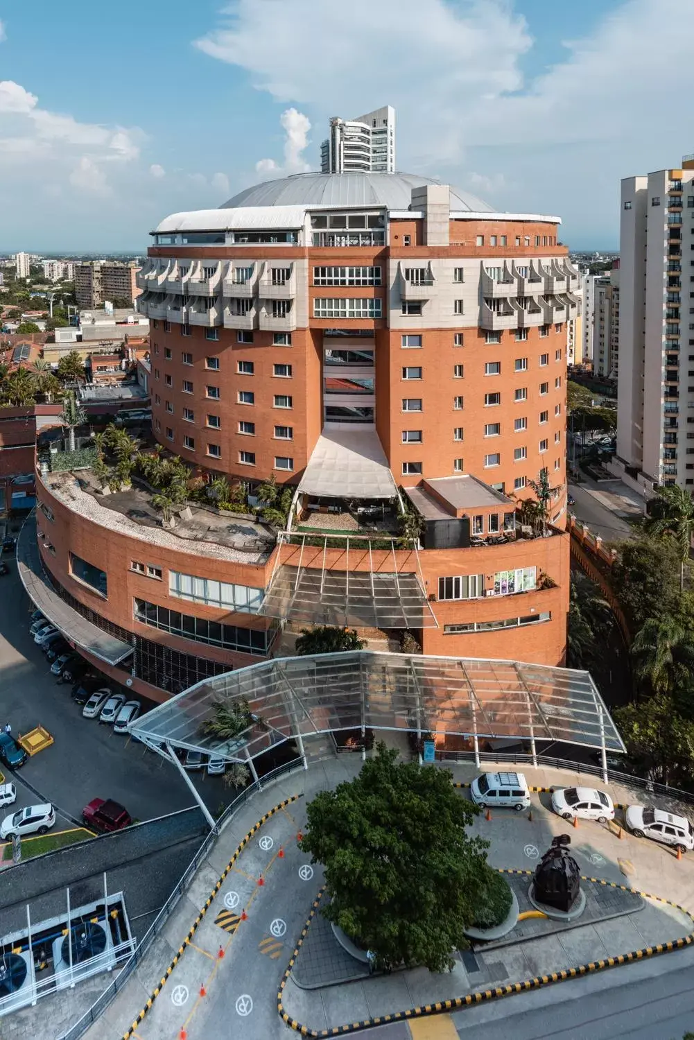 Property building in Hotel Spiwak Chipichape Cali Property building in Hotel Spiwak Chipichape Cali