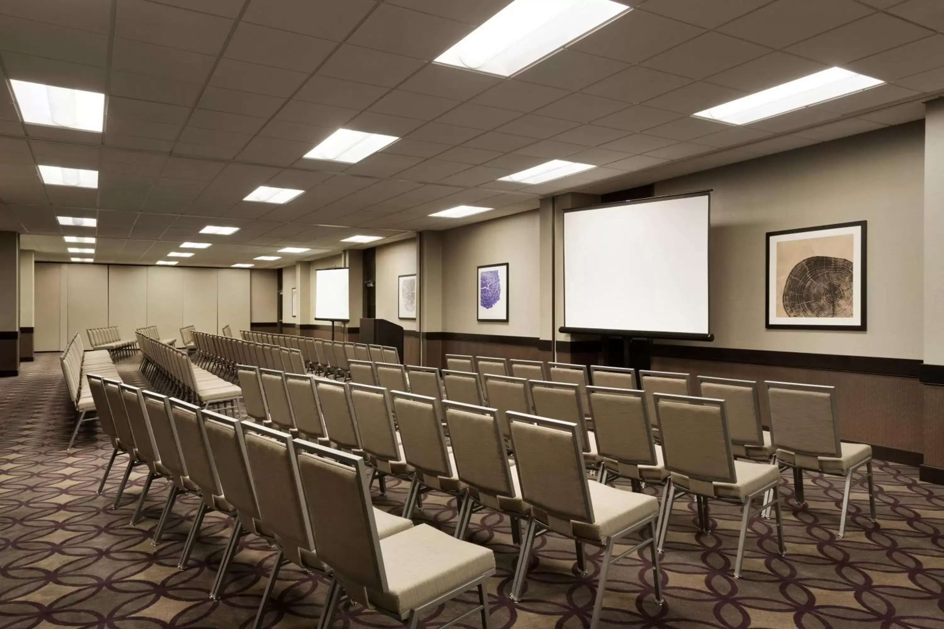 Meeting/conference room in InterContinental St. Paul Riverfront, an IHG Hotel