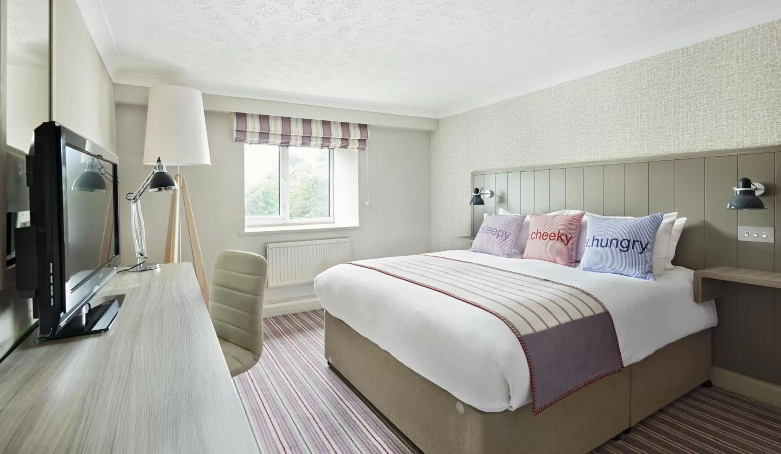 Club Room (FREE GYM & POOL ACCESS) in Village Hotel Aberdeen Club Room (FREE GYM & POOL ACCESS) in Village Hotel Aberdeen