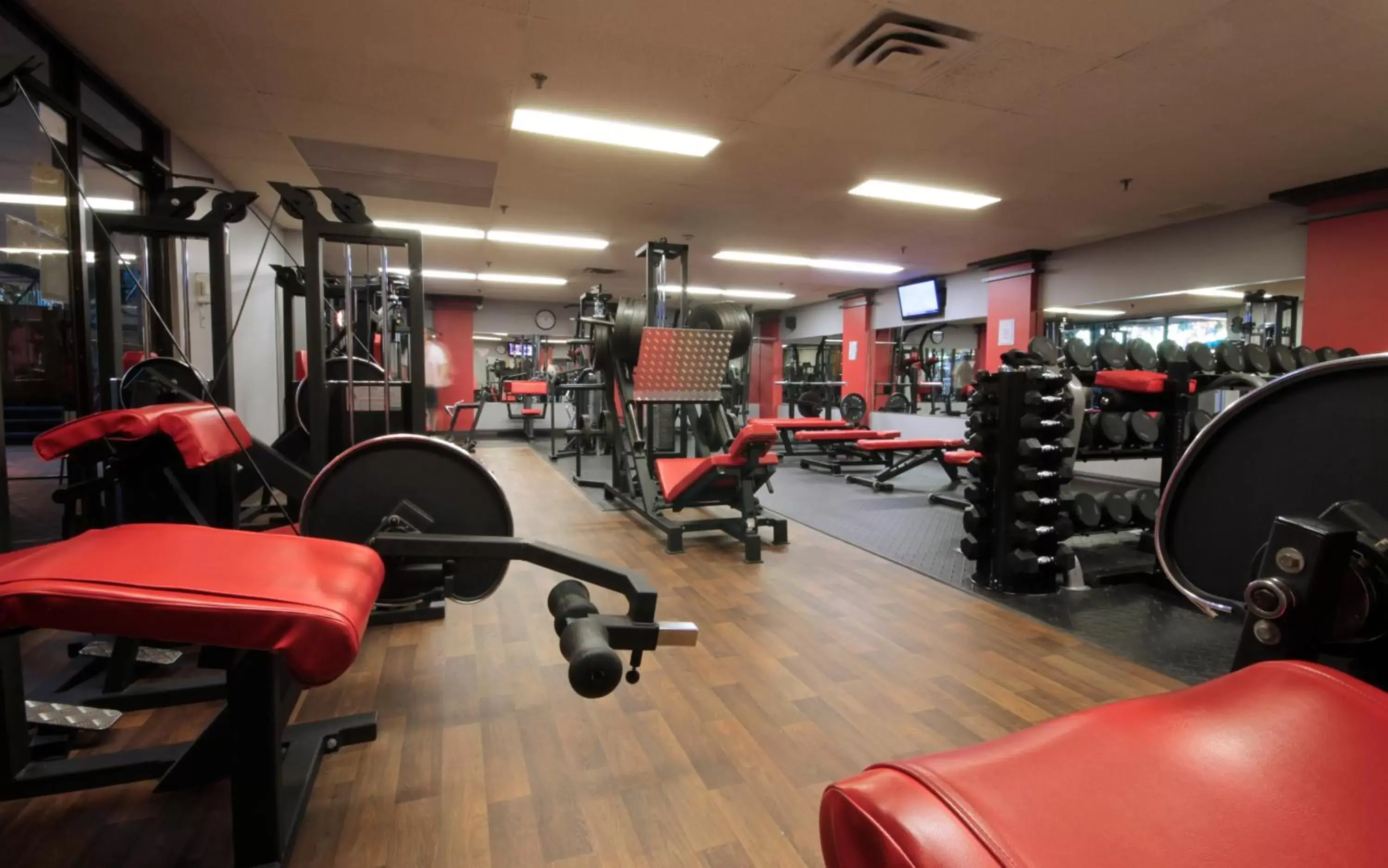 Fitness centre/facilities, Fitness Center/Facilities in Hôtel Québec Inn