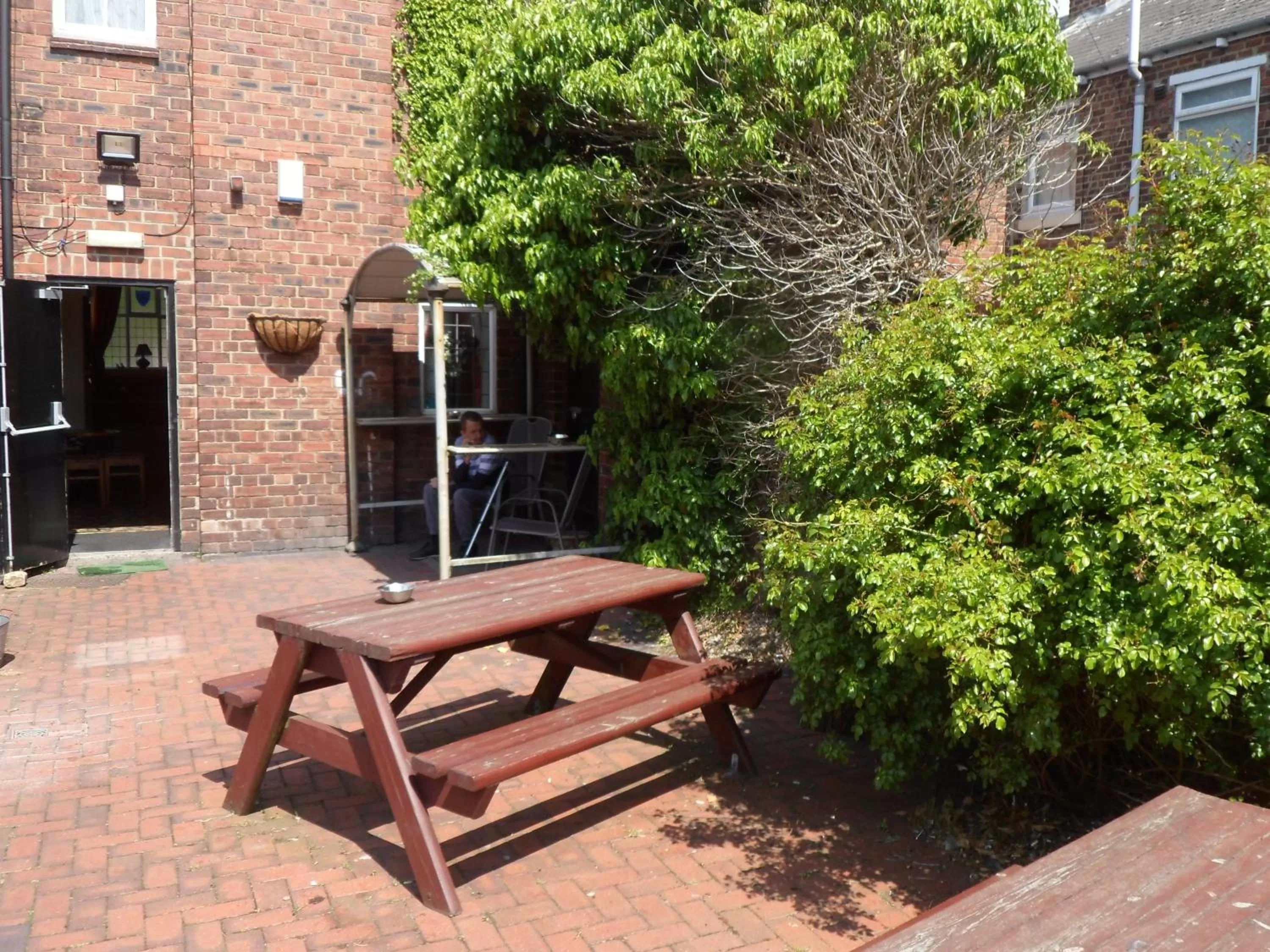 Property building in The Shoes