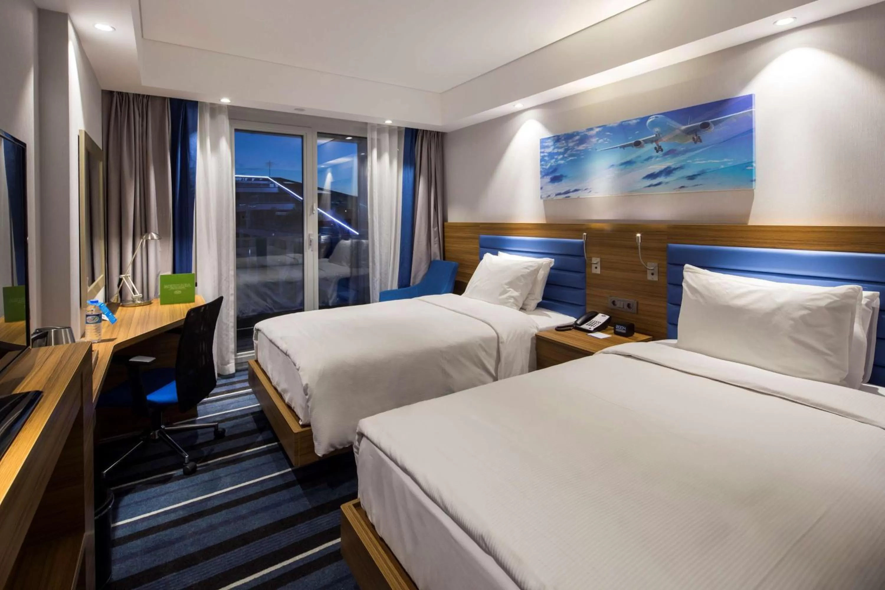 Bedroom, Bed in Hampton by Hilton Istanbul Kurtkoy