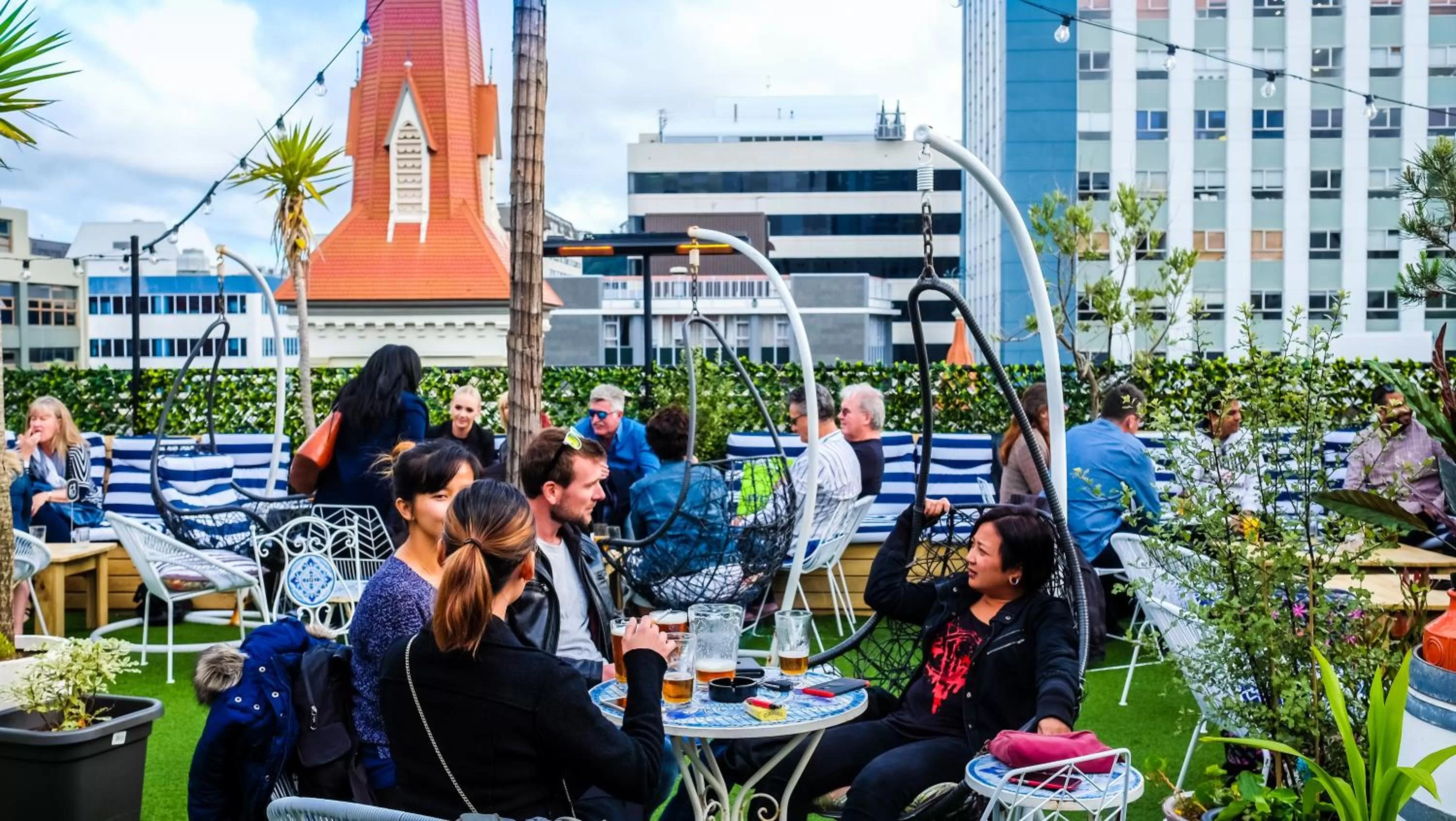 Restaurant/places to eat in Trinity Hotel