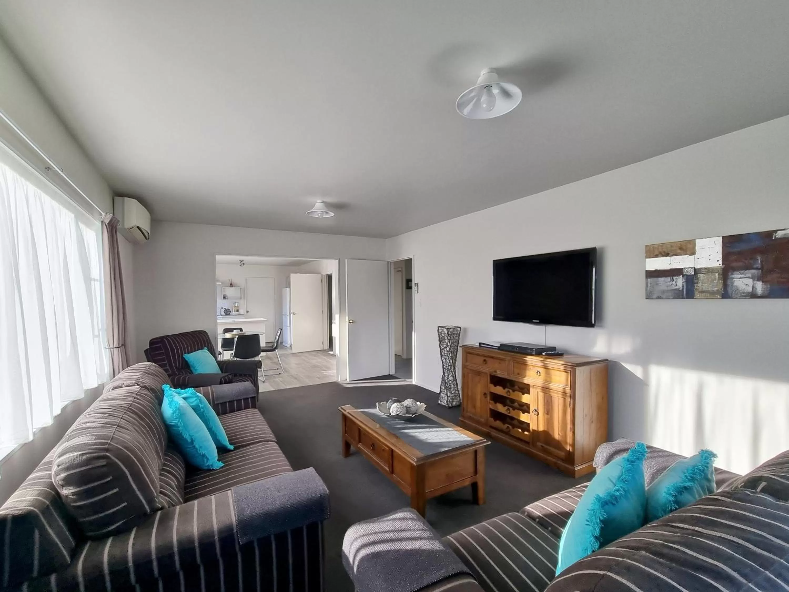 Four-Bedroom House in ASURE Gables Motor Lodge