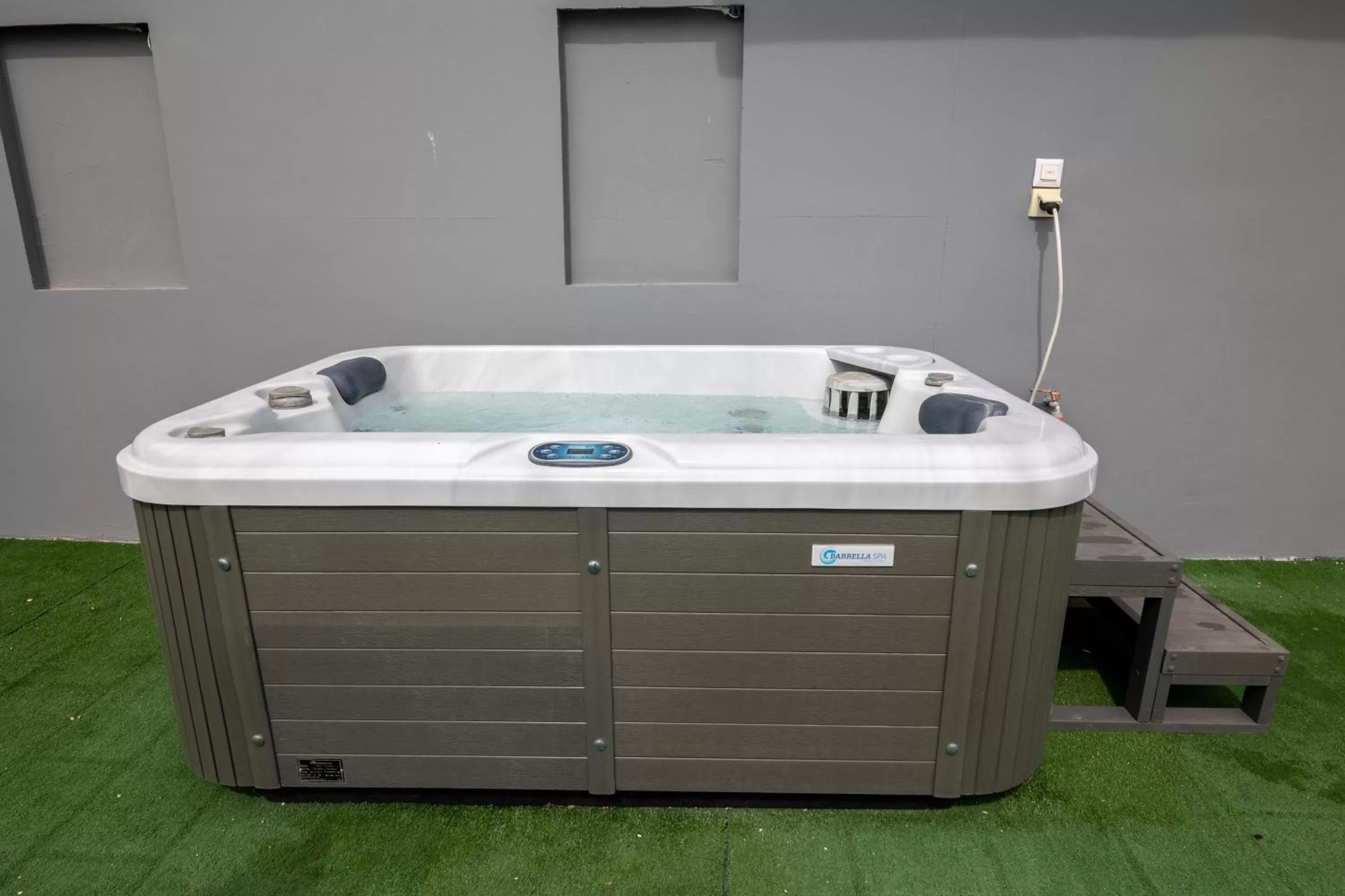 Votsalakia Hotel & Luxury Apartments