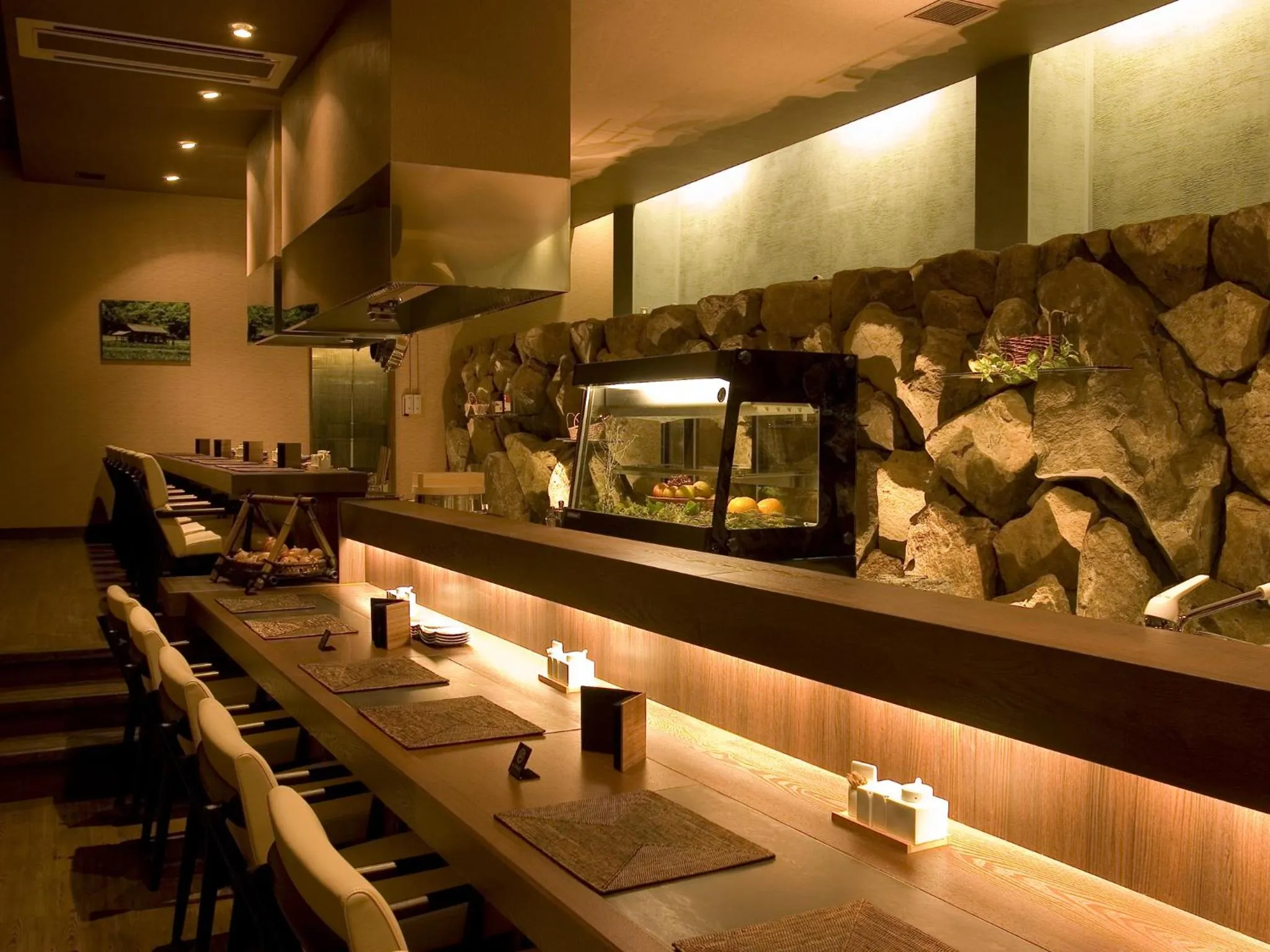 Restaurant/places to eat in Hotel New Awaji