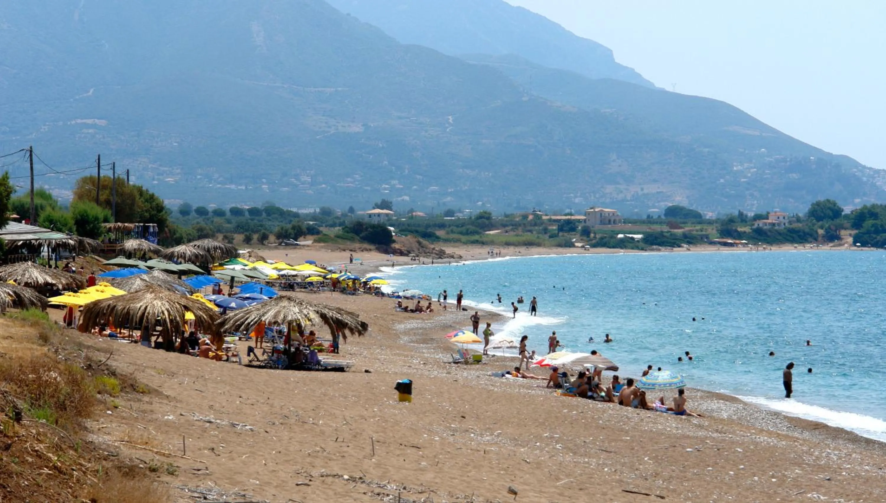 Beach in Hotel Oasis