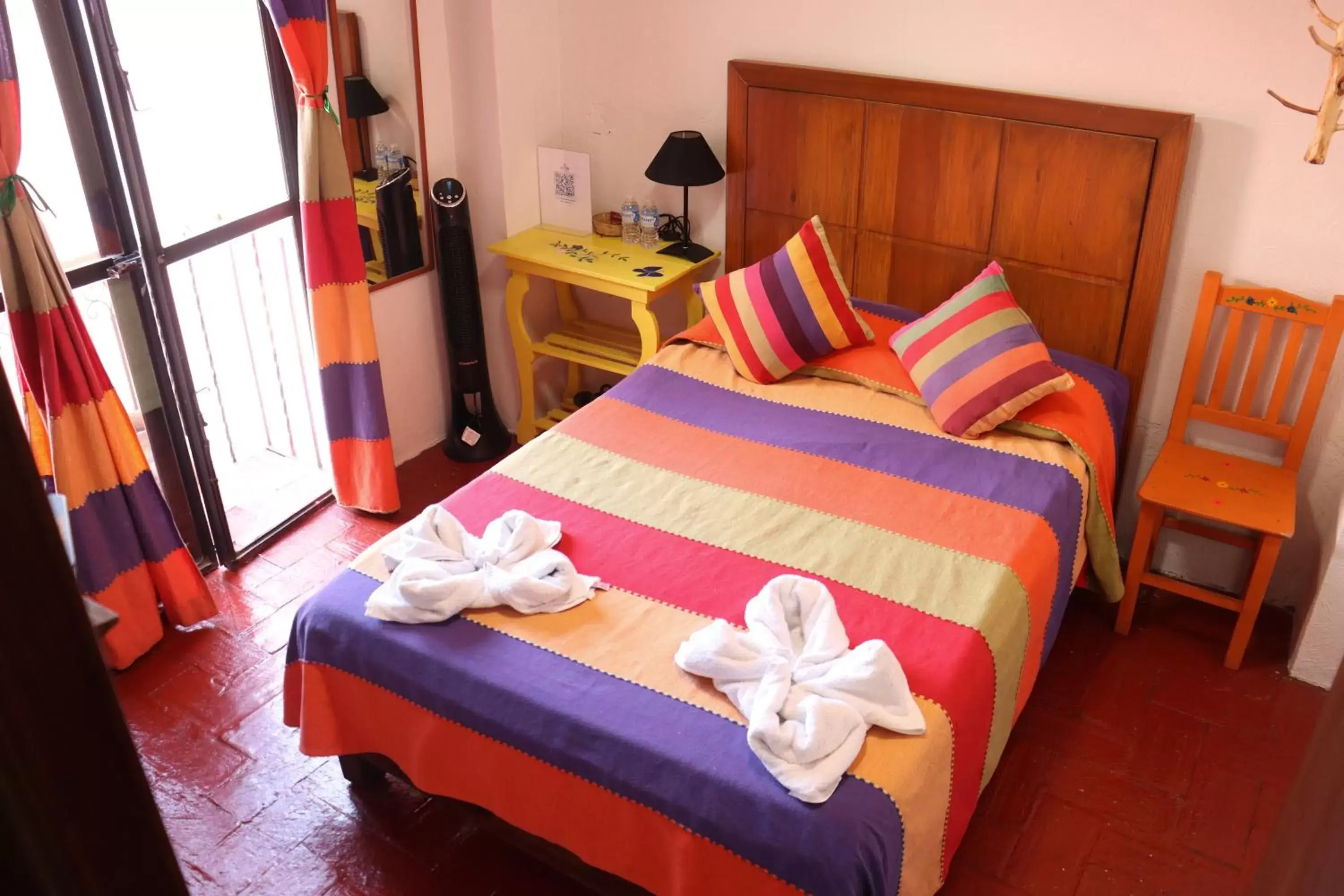 Area and facilities, Bed in Posada Don Mario