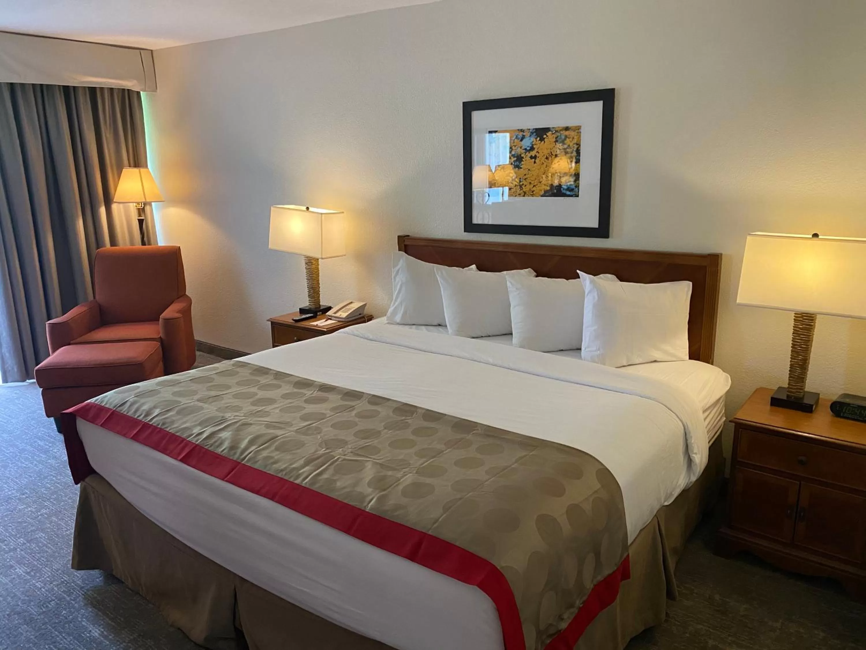 Bed in Ramada by Wyndham Albuquerque Midtown