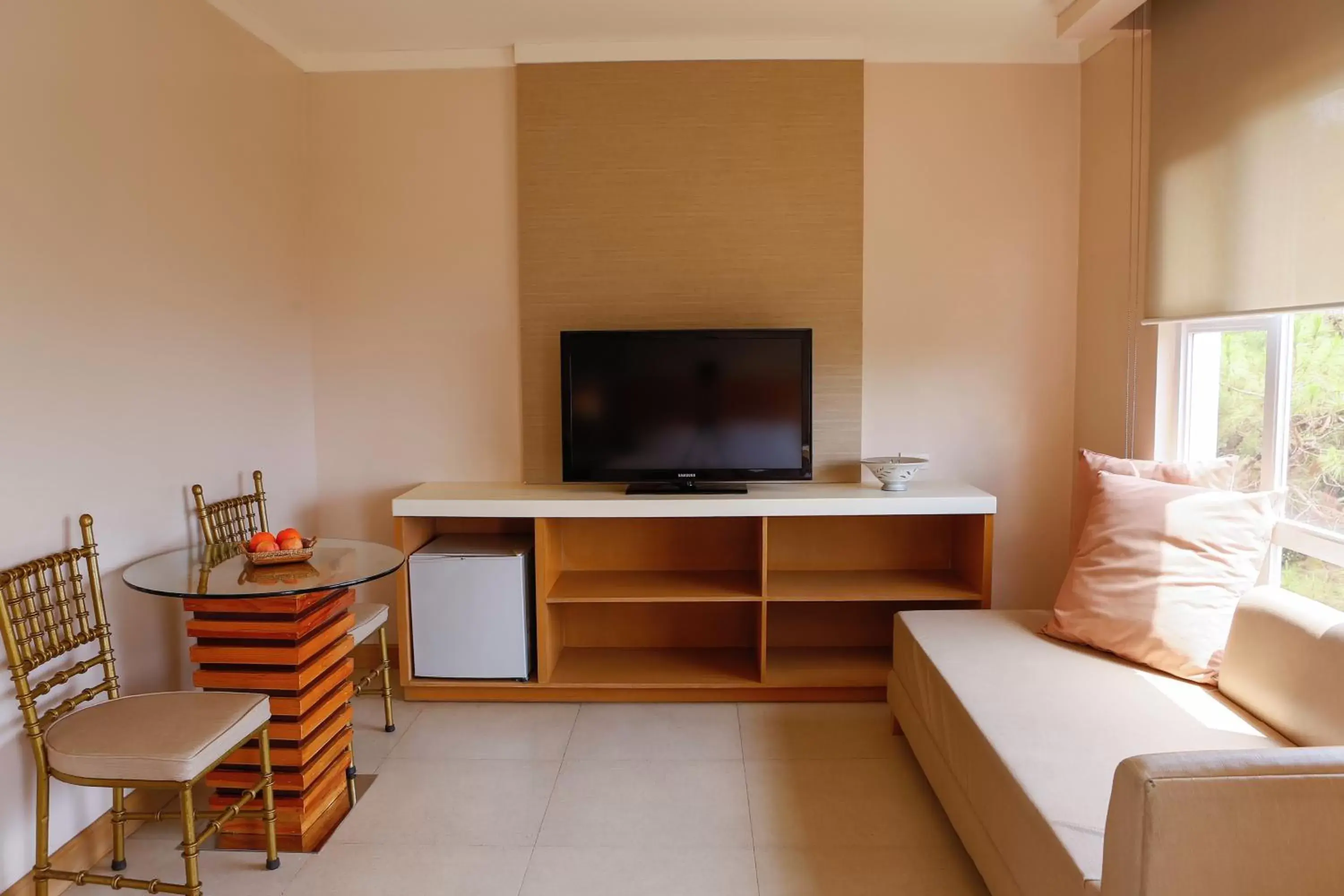 Bed, TV/Entertainment Center in Chalet Baguio