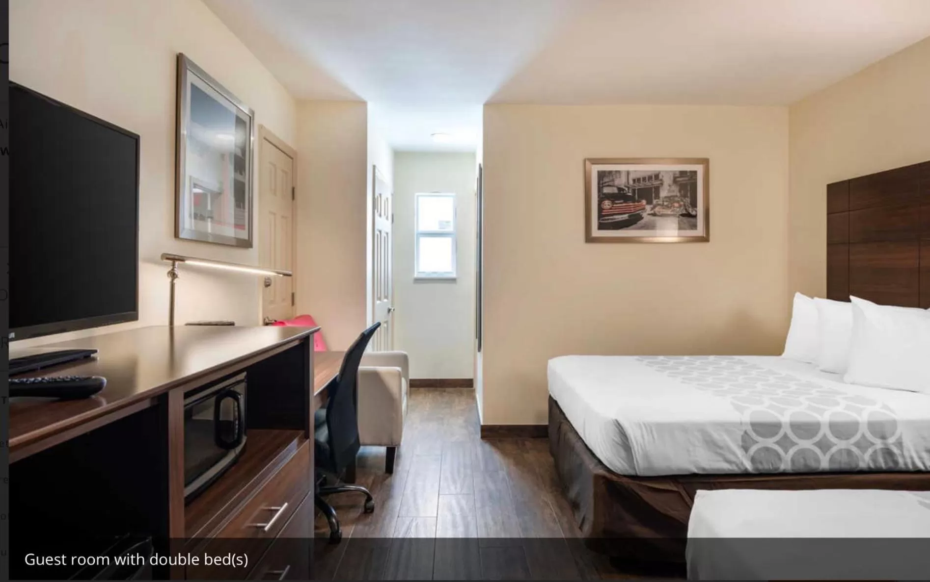 Photo of the whole room, Bed in Downtown Hollywood Gardens Inn & Suites