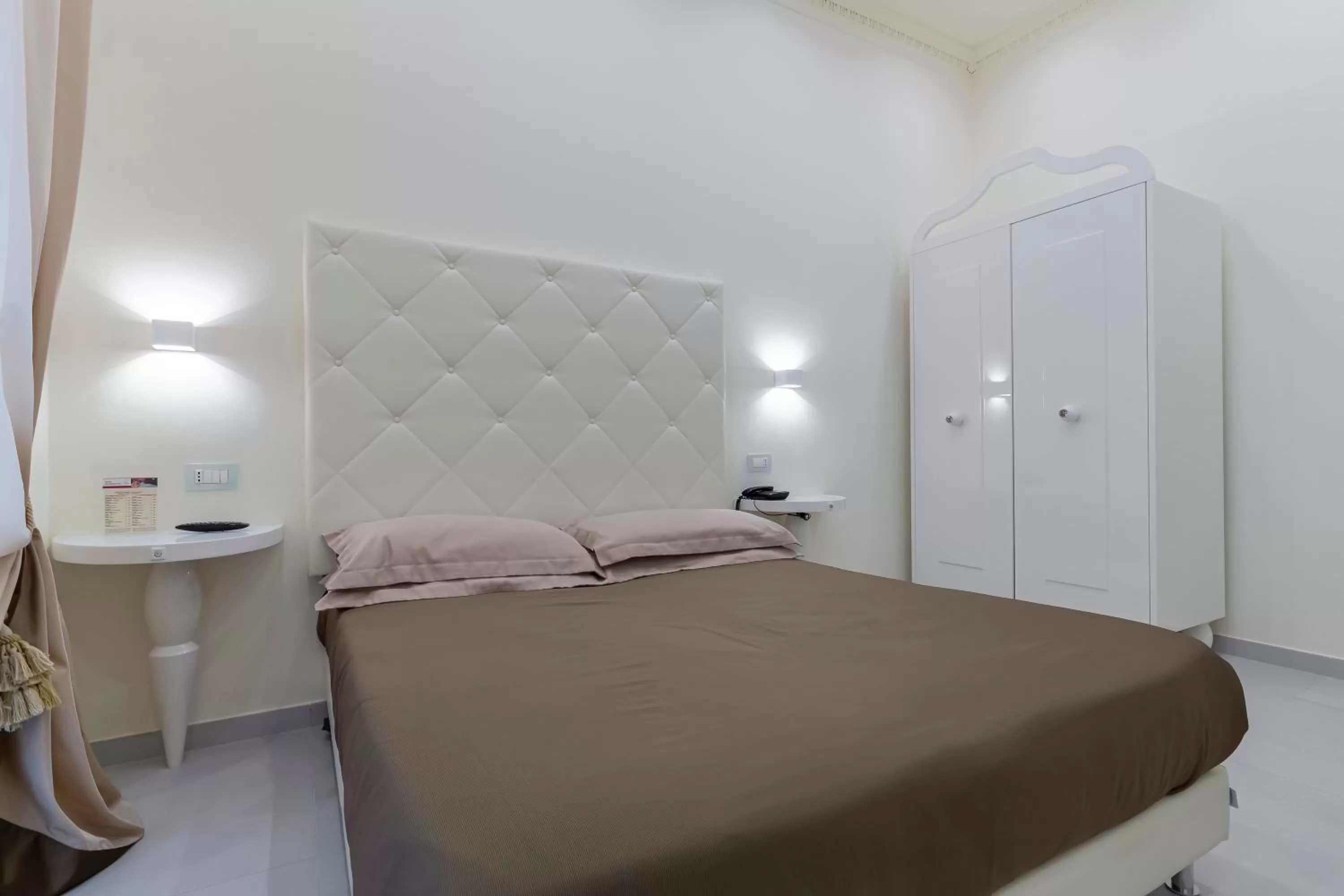 Bedroom, Bed in Hotel Columbia Wellness & Spa