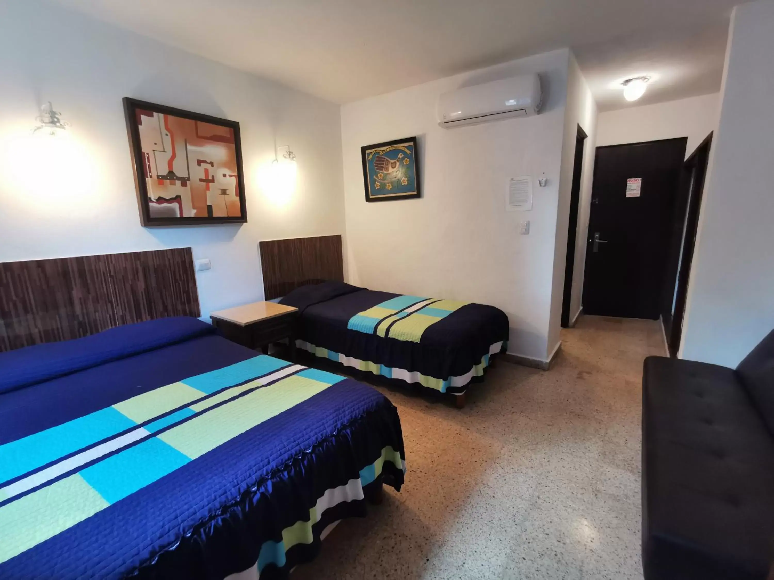 Bed, Room Photo in Hotel Las Dalias Inn