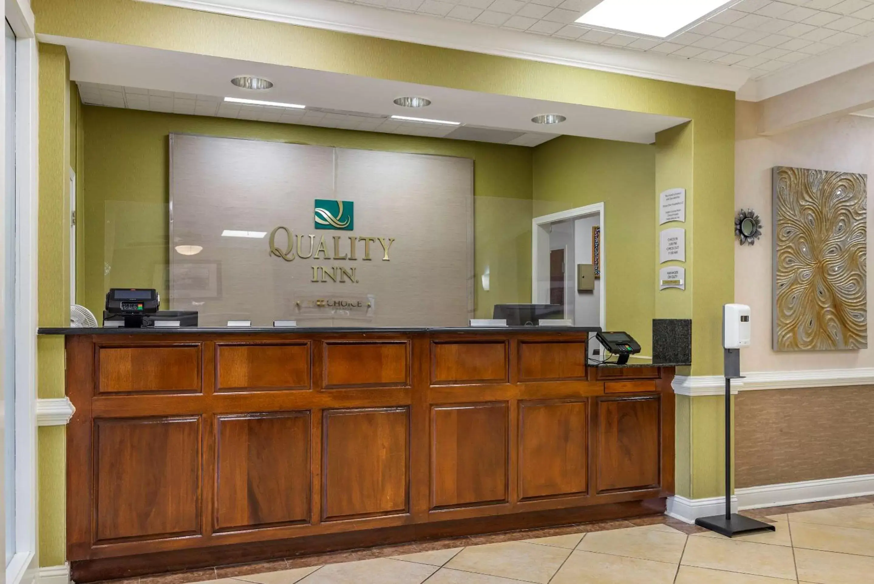 Lobby or reception, Lobby/Reception in Quality Inn Fayetteville Near Historic Downtown Square