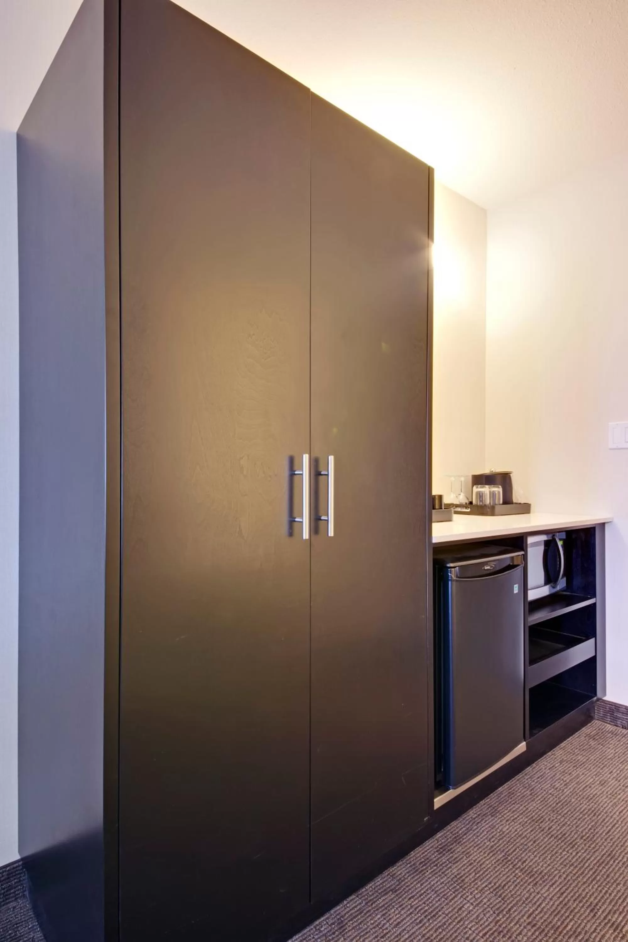 Kitchen or kitchenette in Coast Kamloops Hotel & Conference Centre