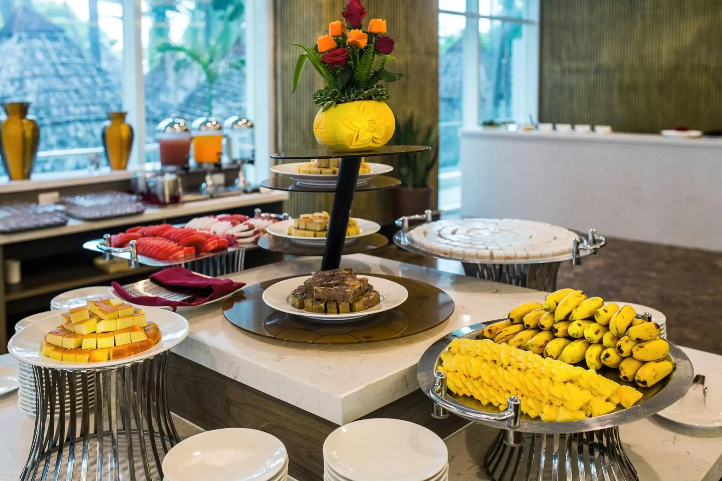 Buffet breakfast in Muong Thanh Holiday Hoi An Hotel